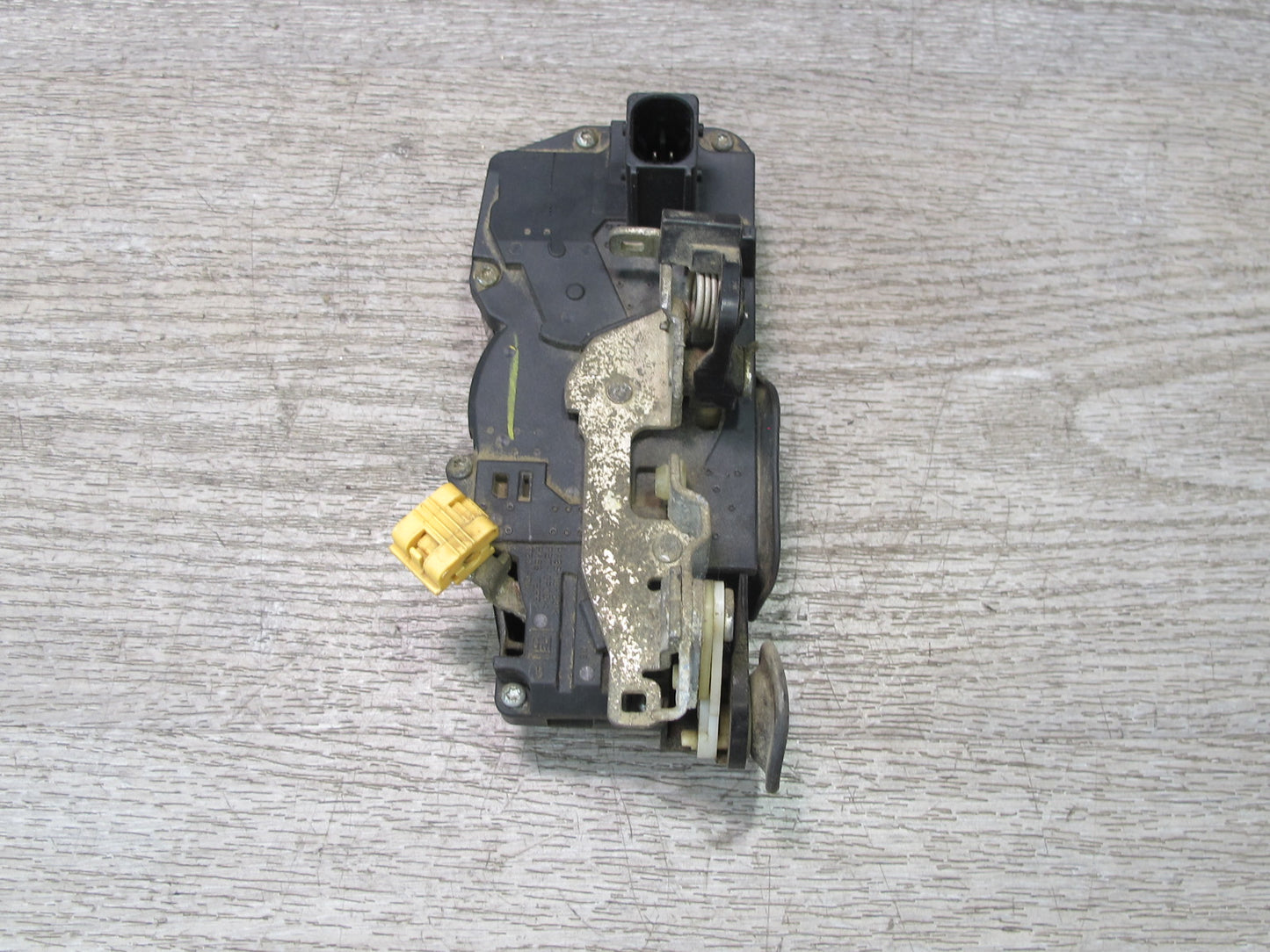 2003-2007 Hummer H2 Rear Right Passenger Side Door Lock Latch Actuator