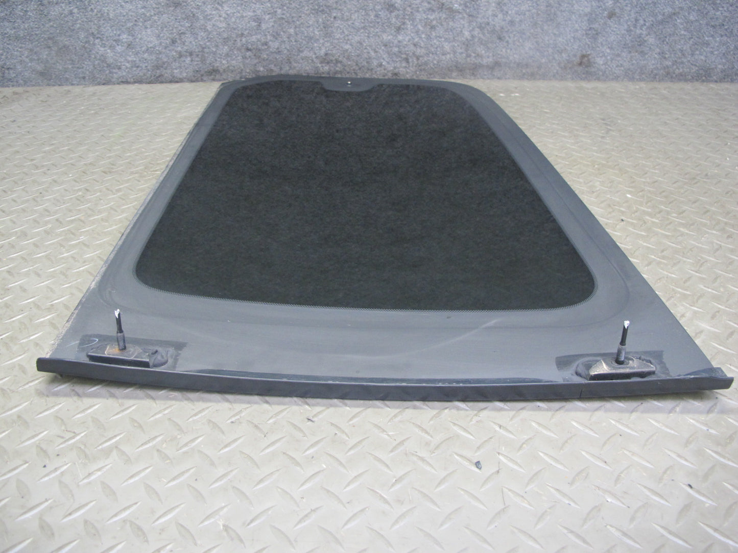 2003-2007 Lexus J100 LX470 Rear Left Driver Side Quarter Glass Window