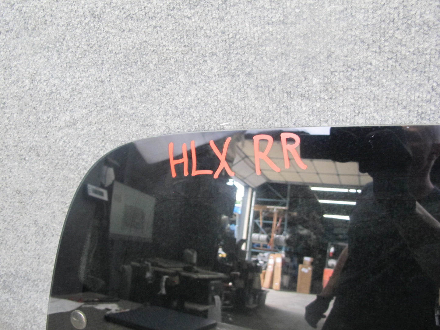 2003-2007 Lexus J100 LX470 Rear Right Passenger Side Quarter Glass Window