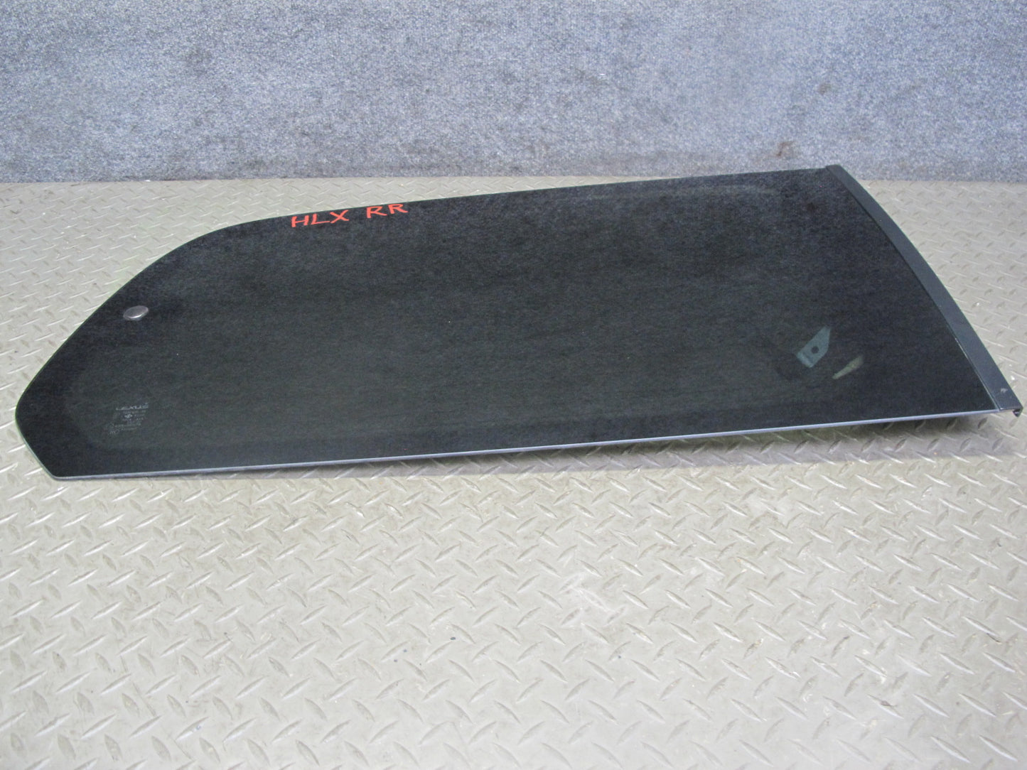 2003-2007 Lexus J100 LX470 Rear Right Passenger Side Quarter Glass Window