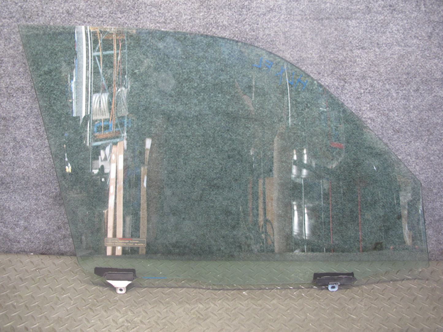 2003-2007 Lexus J100 LX470 Front Left Driver Side Door Glass Window
