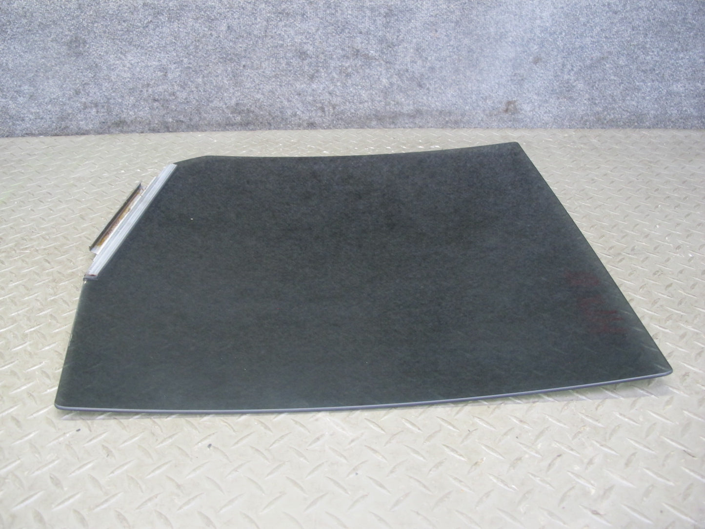 2003-2007 Lexus J100 LX470 Rear Left Driver Side Door Glass Window