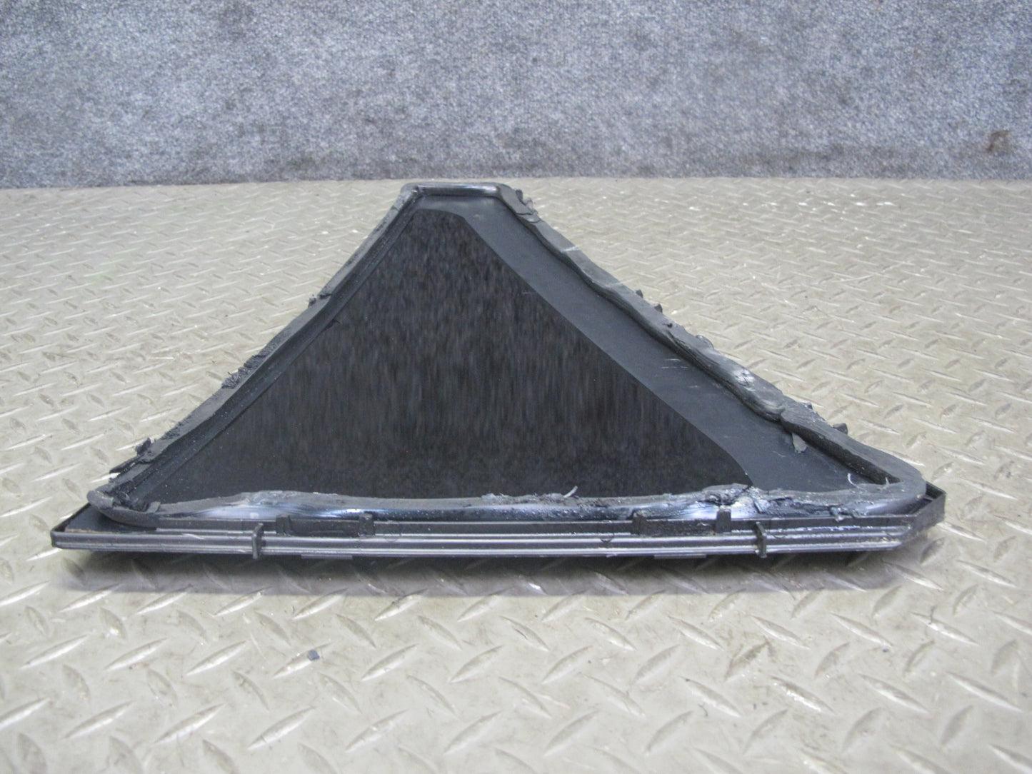 2007-2013 BMW E70 X5 Rear Right Door Corner Fixed Glass Window 7129736