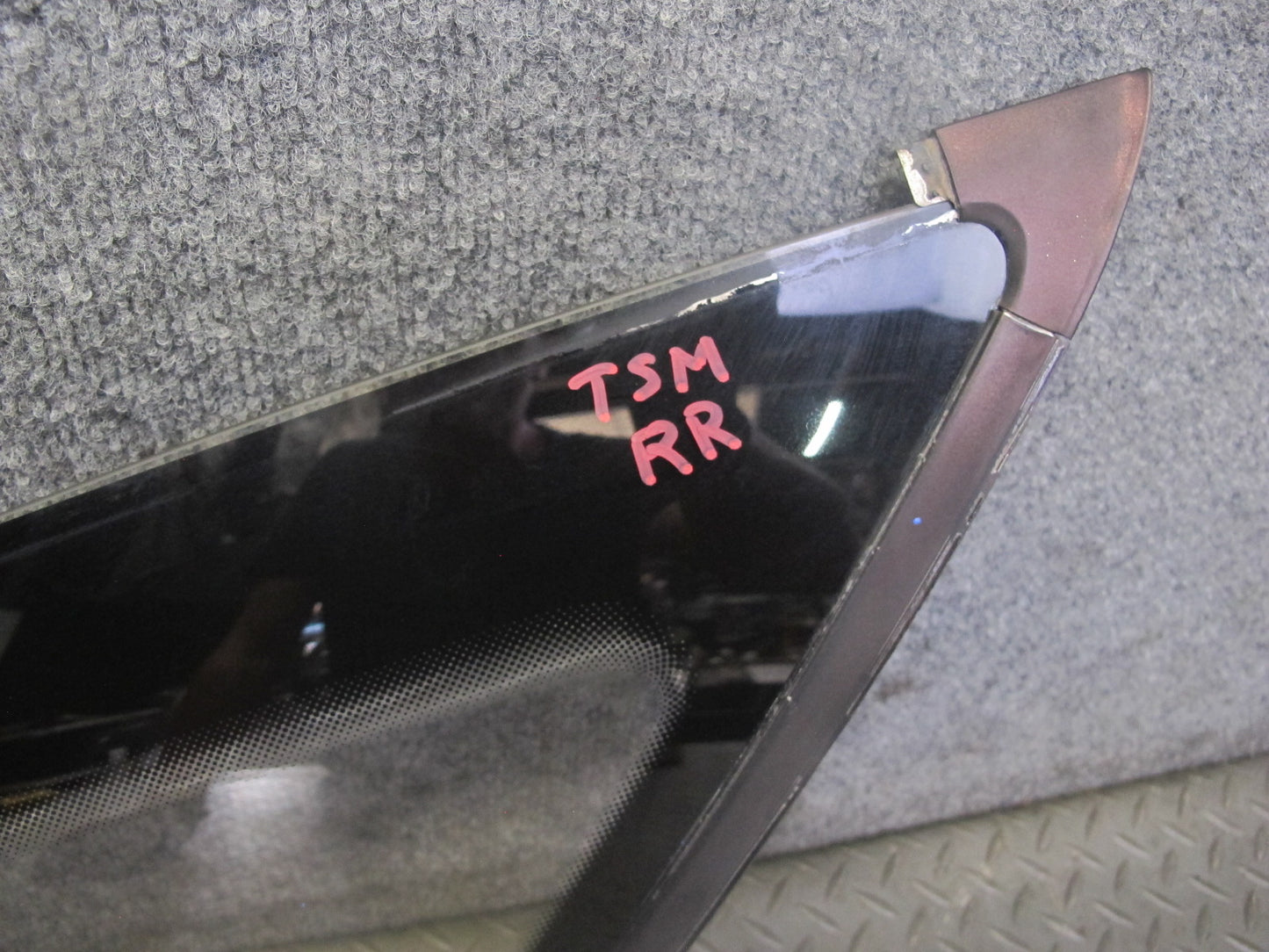 86-92 Toyota Supra MA70 Rear Right Quarter Glass Window w Molding & Hardware OEM