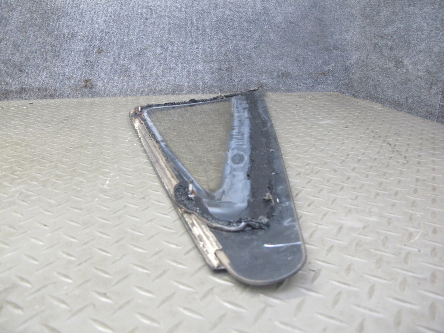 86-92 Toyota Supra MA70 Rear Right Quarter Glass Window w Molding & Hardware OEM