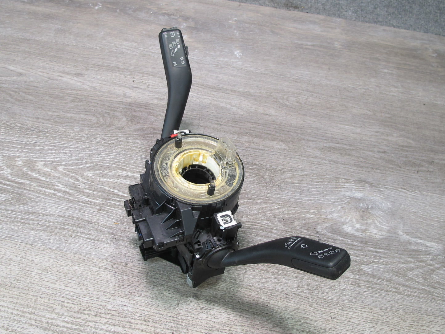06-09 VOLKSWAGEN VW GOLF GTI R32 STEERING COLUMN MULTI SWITCH CLOCK SPRING OEM