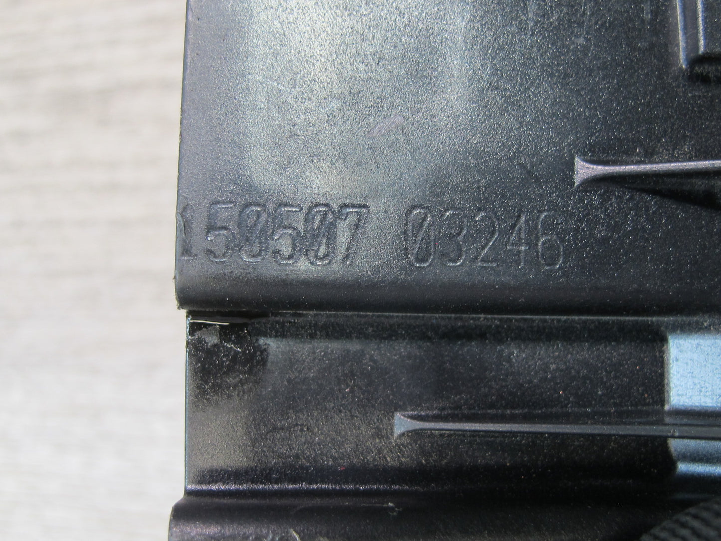 2008 VW Golf MK5 R32 VR6 Interior Fuse Relay Box Module OEM