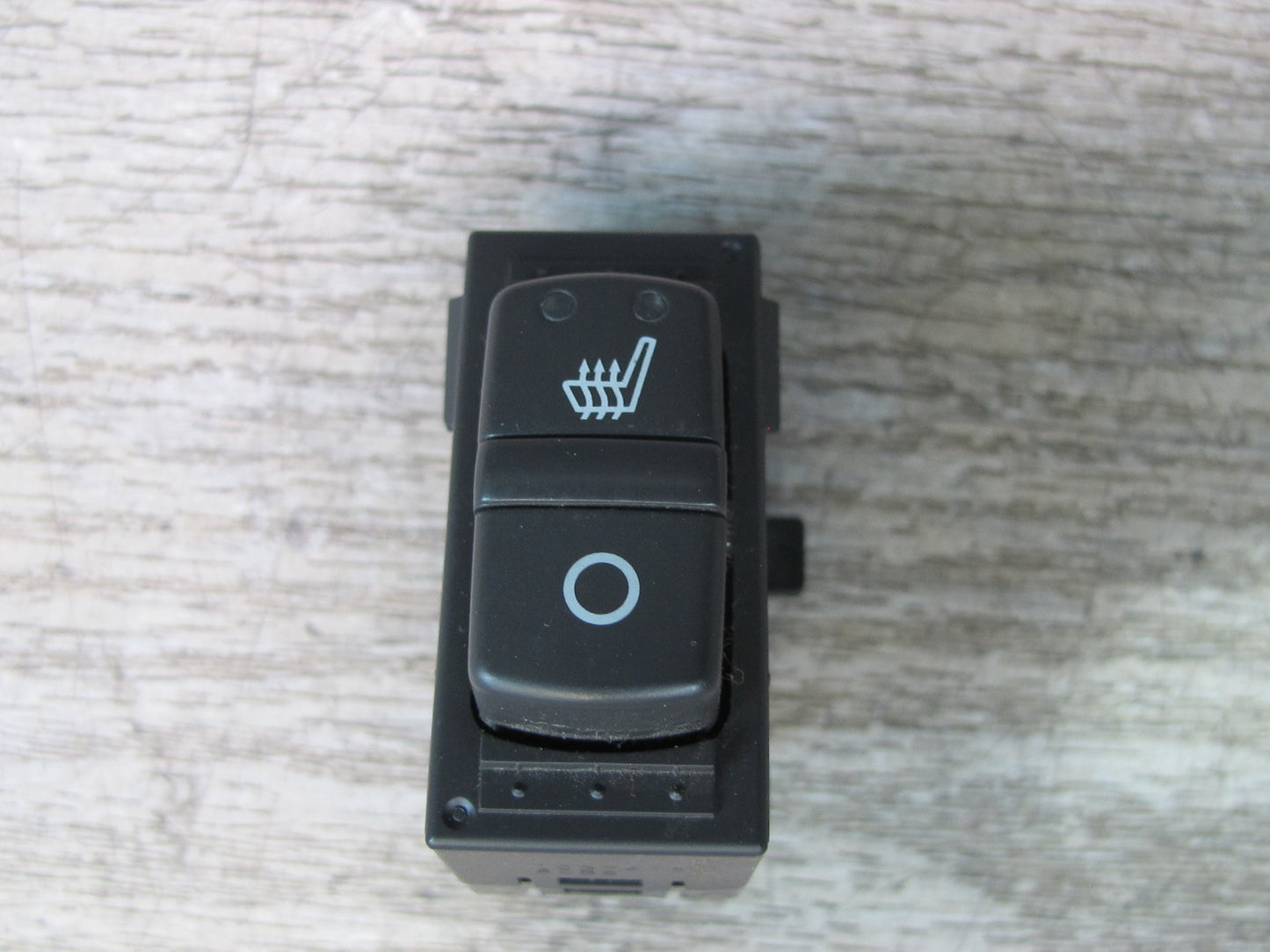 05-13 Chevrolet Corvette C6 Right Heated Seat Heater Button Switch OEM