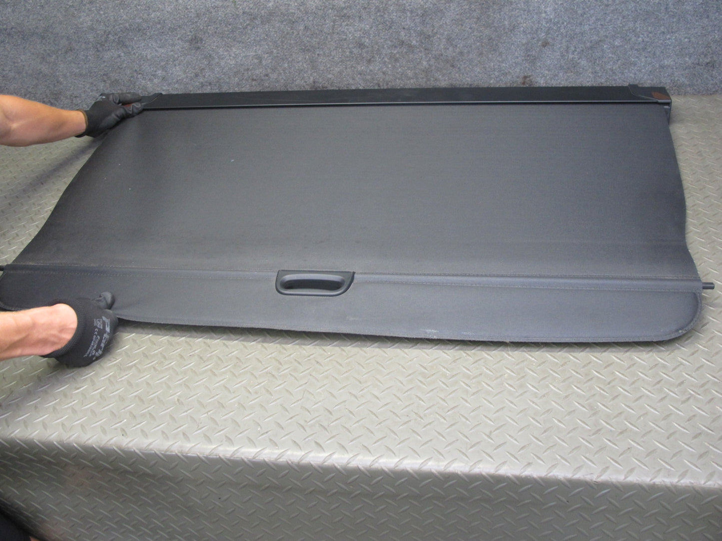 2007-2013 BMW E70 X5 Rear Trunk Luggage Cargo Roller Cover OEM