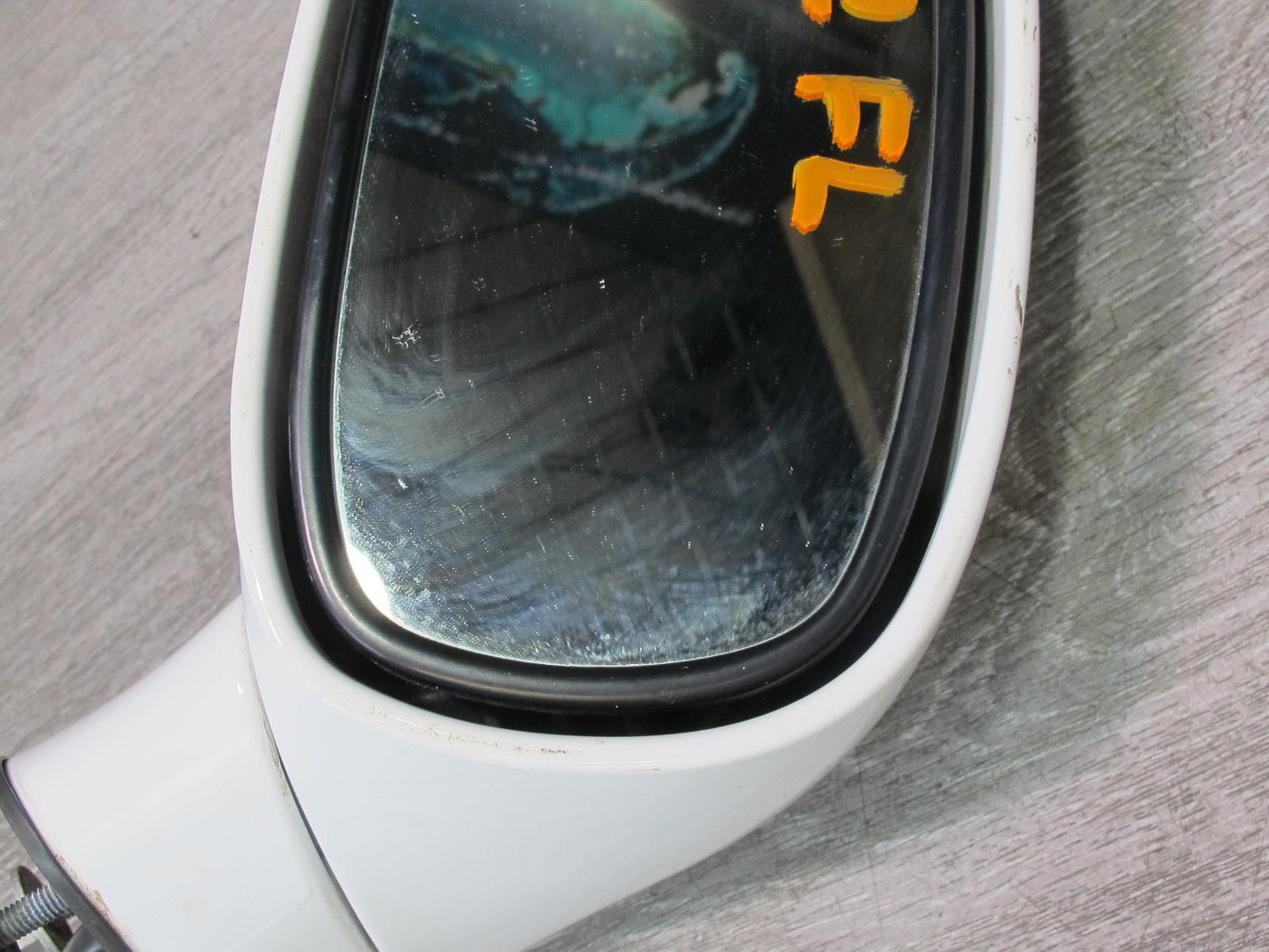 05-13 Chevrolet Corvette C6 Left Door Exterior Side View Mirror OEM