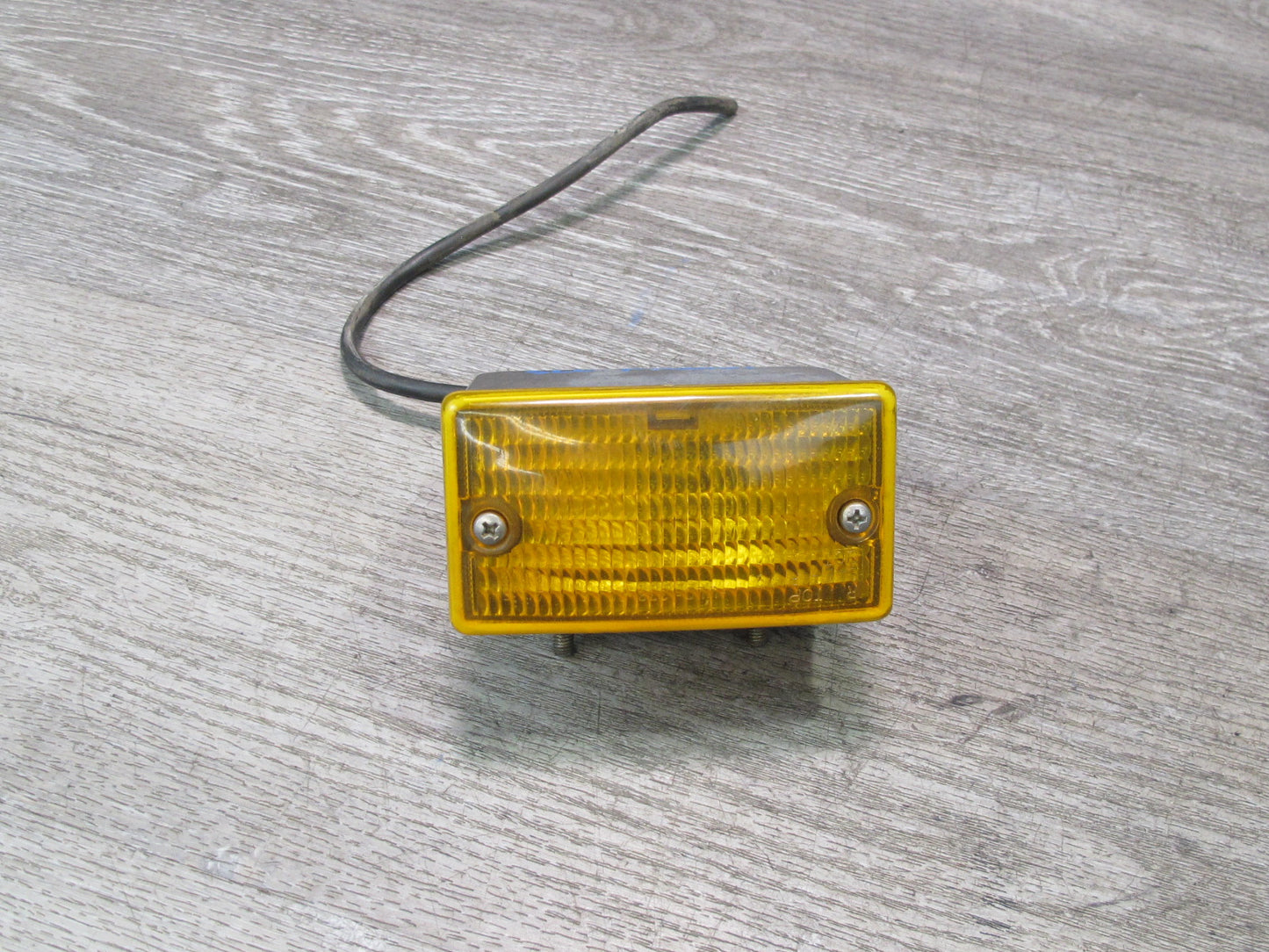 73-89 Mercedes R107 Set of 2 Front Bumper Left & Right Turn Signal Light OEM