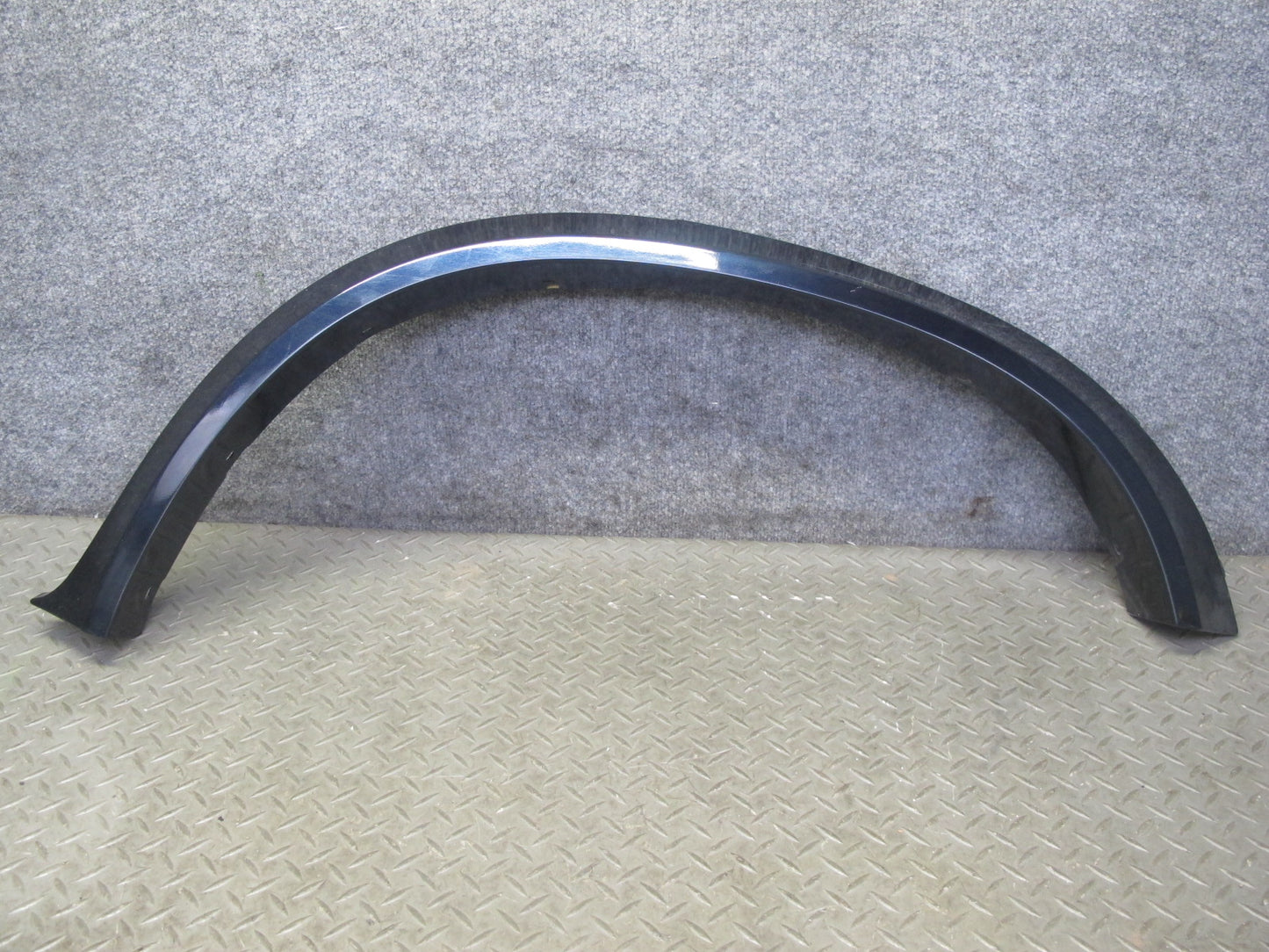 2007-2013 BMW E70 X5 Rear Left Wheel Arch Fender Flare Trim Molding