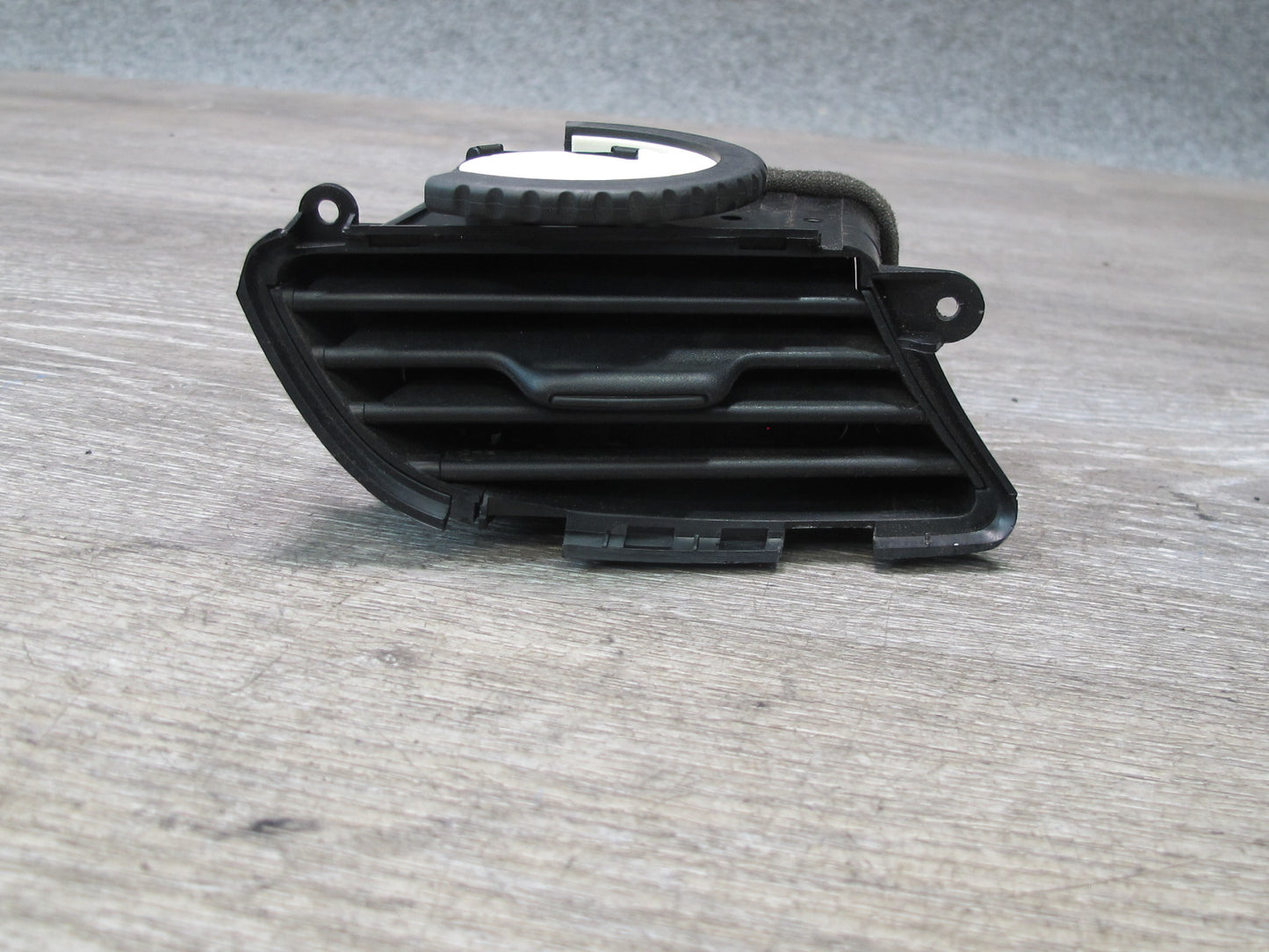 00-03 Honda S2000 Dash Front Left Air Vent Grille G919-5651-200 OEM