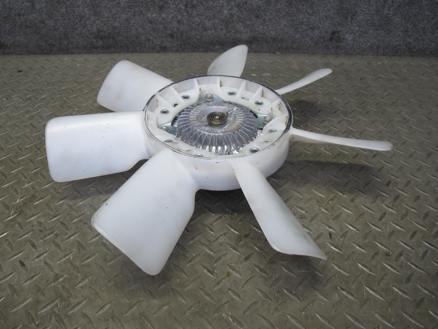 89-92 Toyota Supra MK3 7MGE Engine Radiator Cooling Fan 7 Blade Clutch 71K OEM