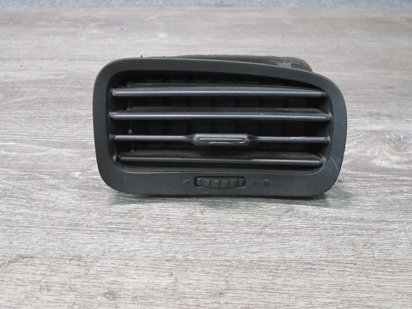 00-09 Honda S2000 Dash Front Left A/C Air Vent Grille 77630-S2A-A010 OEM