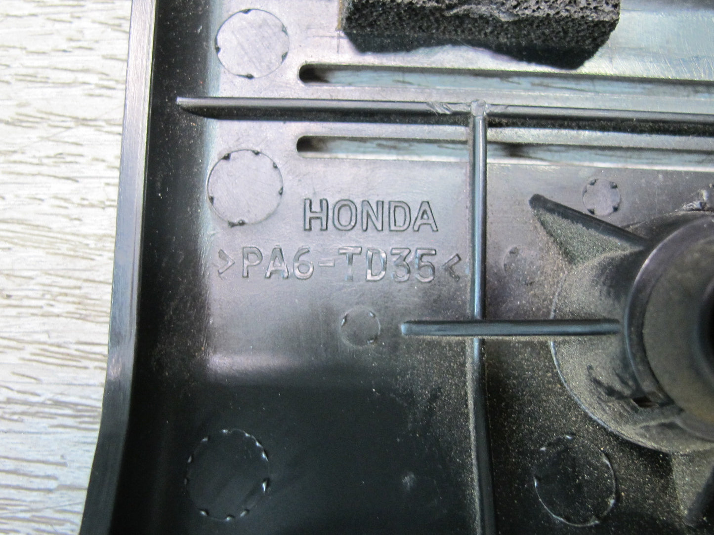 00-05 Honda S2000 2.0L F20C Engine Intake Manifold Trim Cover Panel OEM