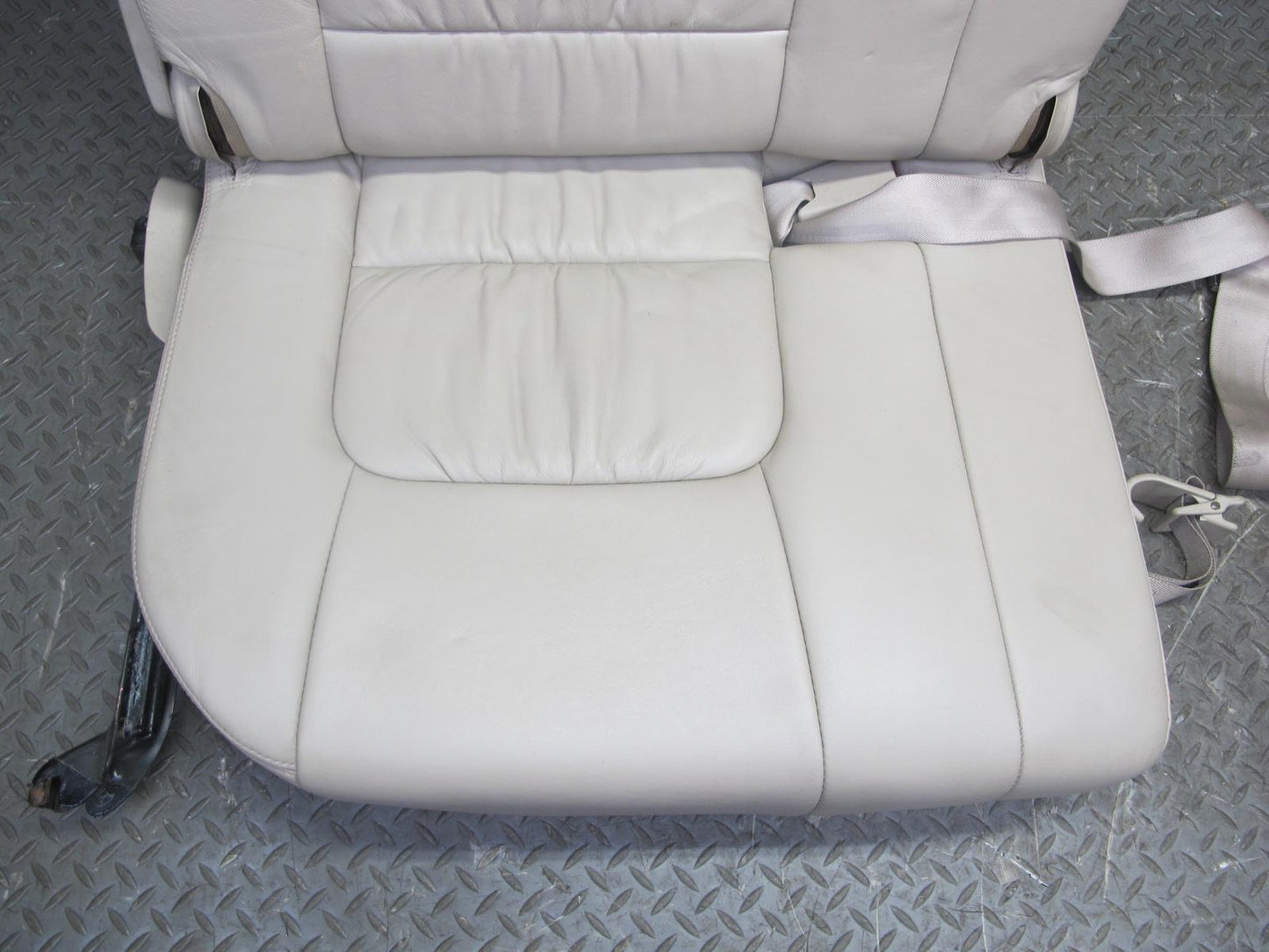 2004-2005 Lexus LX470 Rear Third 3RD ROW Left Right Leather Ivory Seat Set of 2