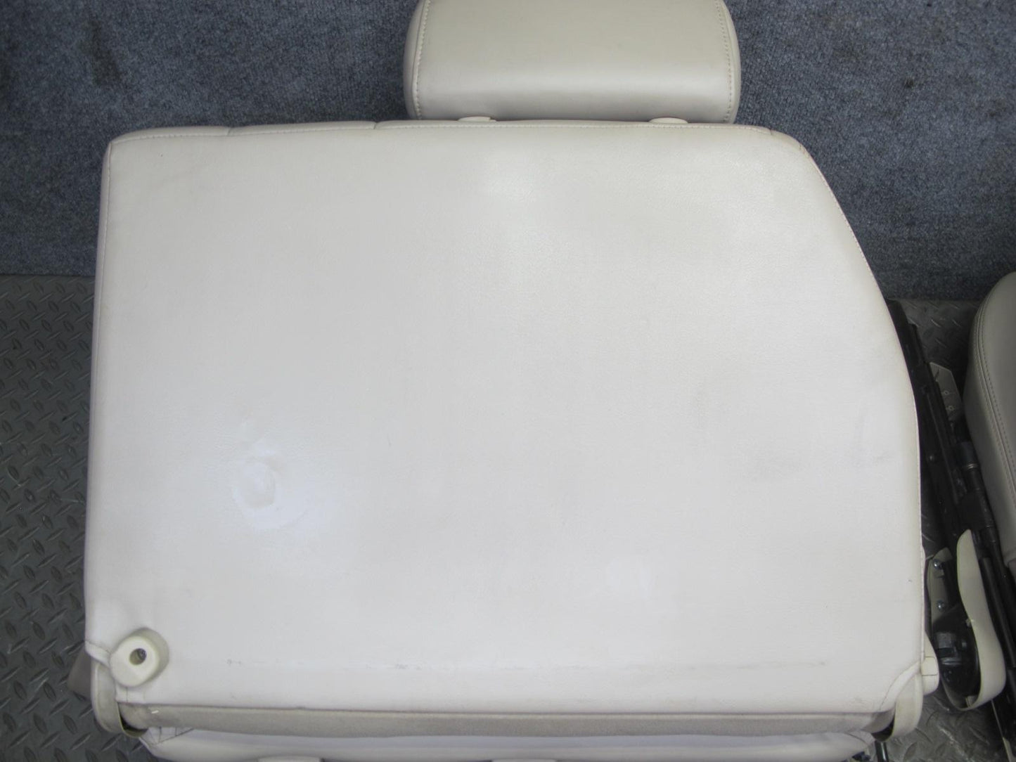 2004-2005 Lexus LX470 Rear Third 3RD ROW Left Right Leather Ivory Seat Set of 2