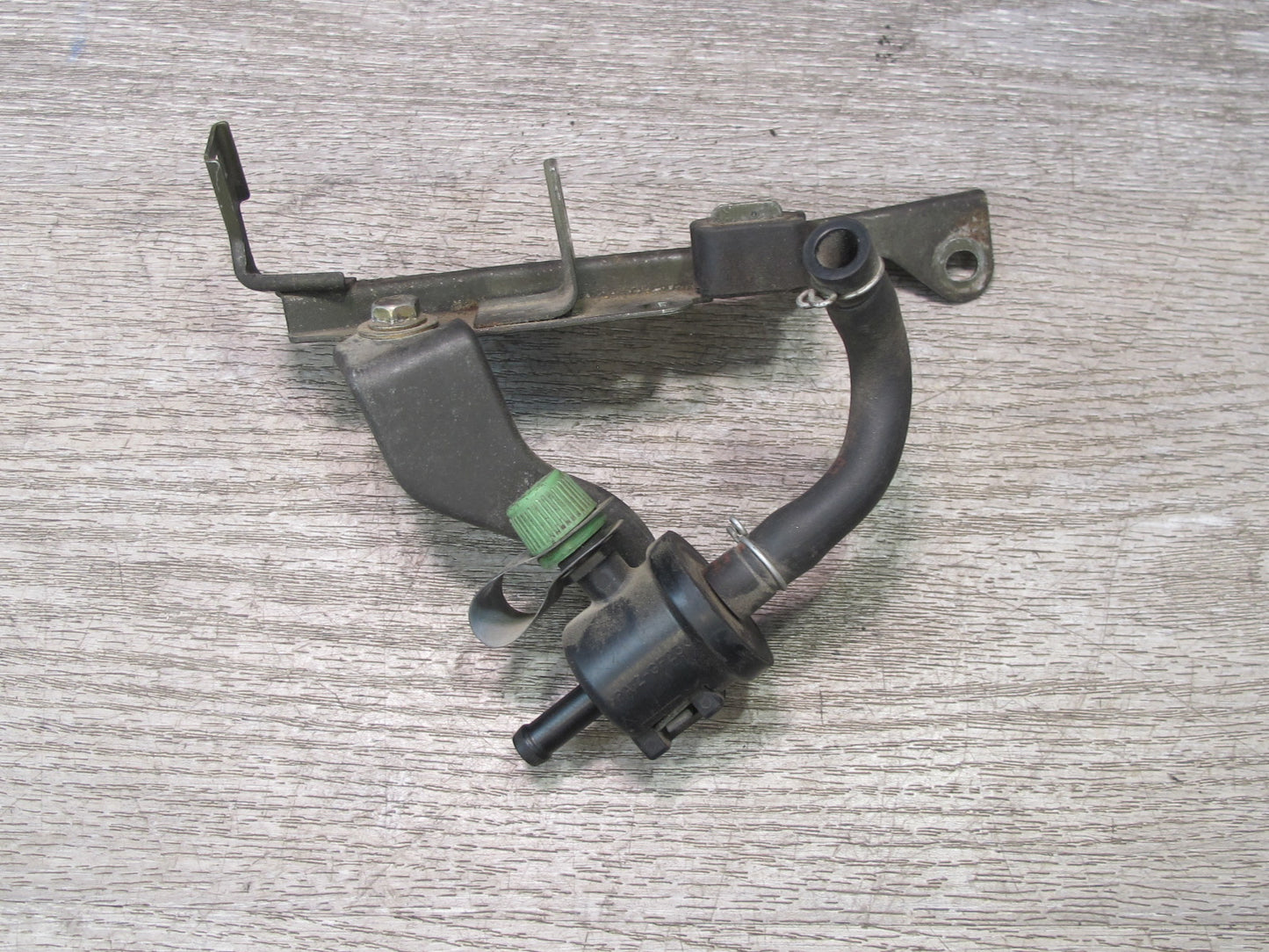 00-05 Honda S2000 Fuel Purge Valve w Bracket OEM