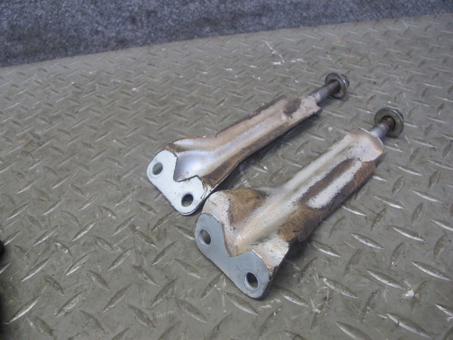 89-92 Toyota Supra MA70L 6pcs Fuel Tank Staps Mount Bracket Set 71K Miles OEM