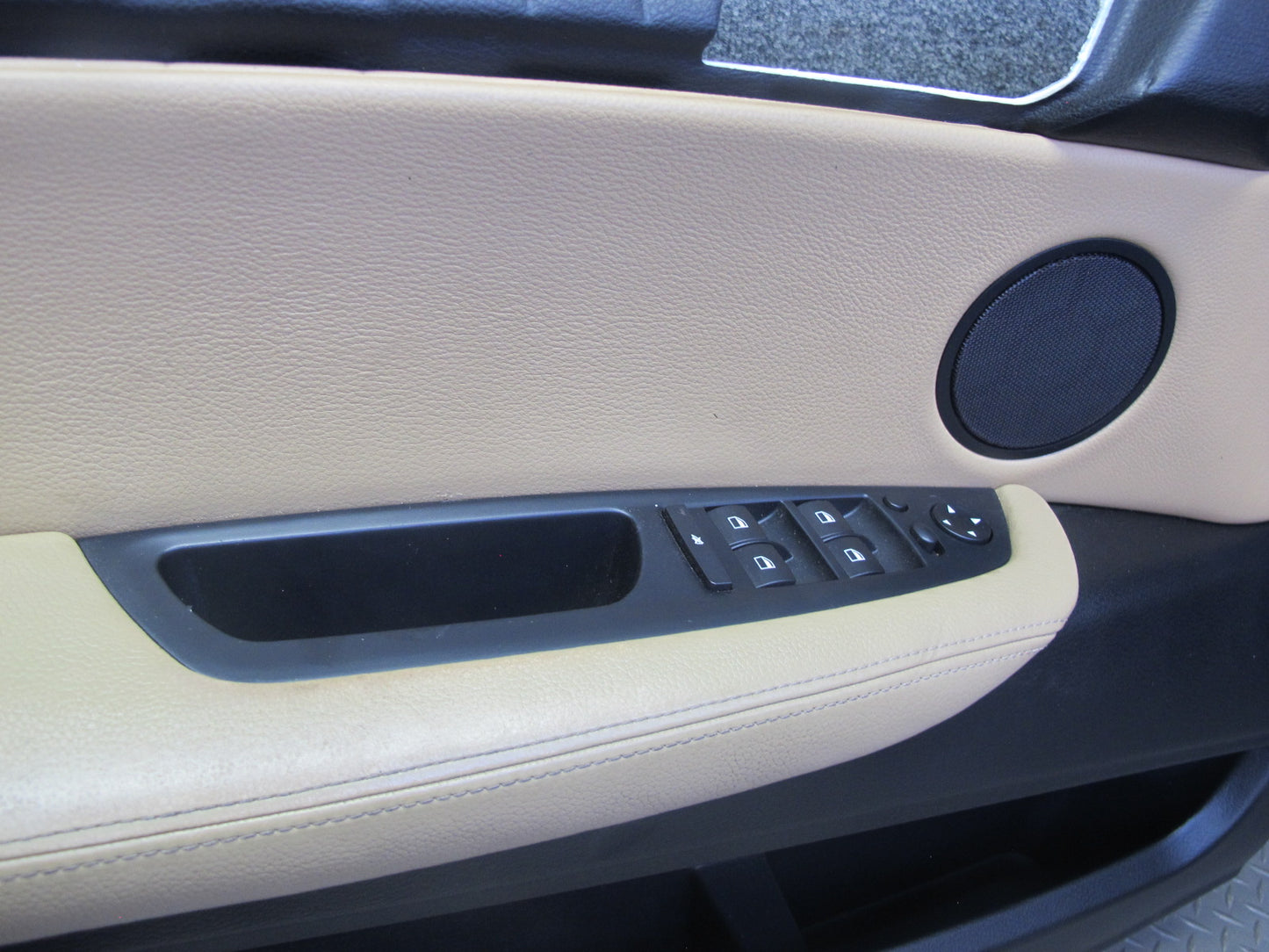 2007-2013 BMW E70 X5 Front Left & Right Door Interior Trim Cover Panel Set of 2