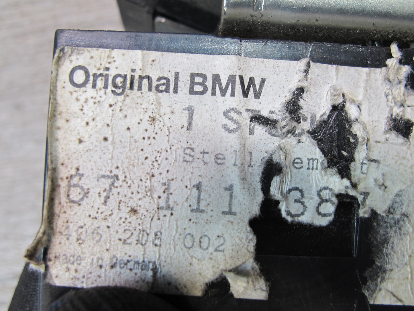 94-99 BMW E36 Coupe Convertible Right Passenger Door Lock Latch Actuator OEM