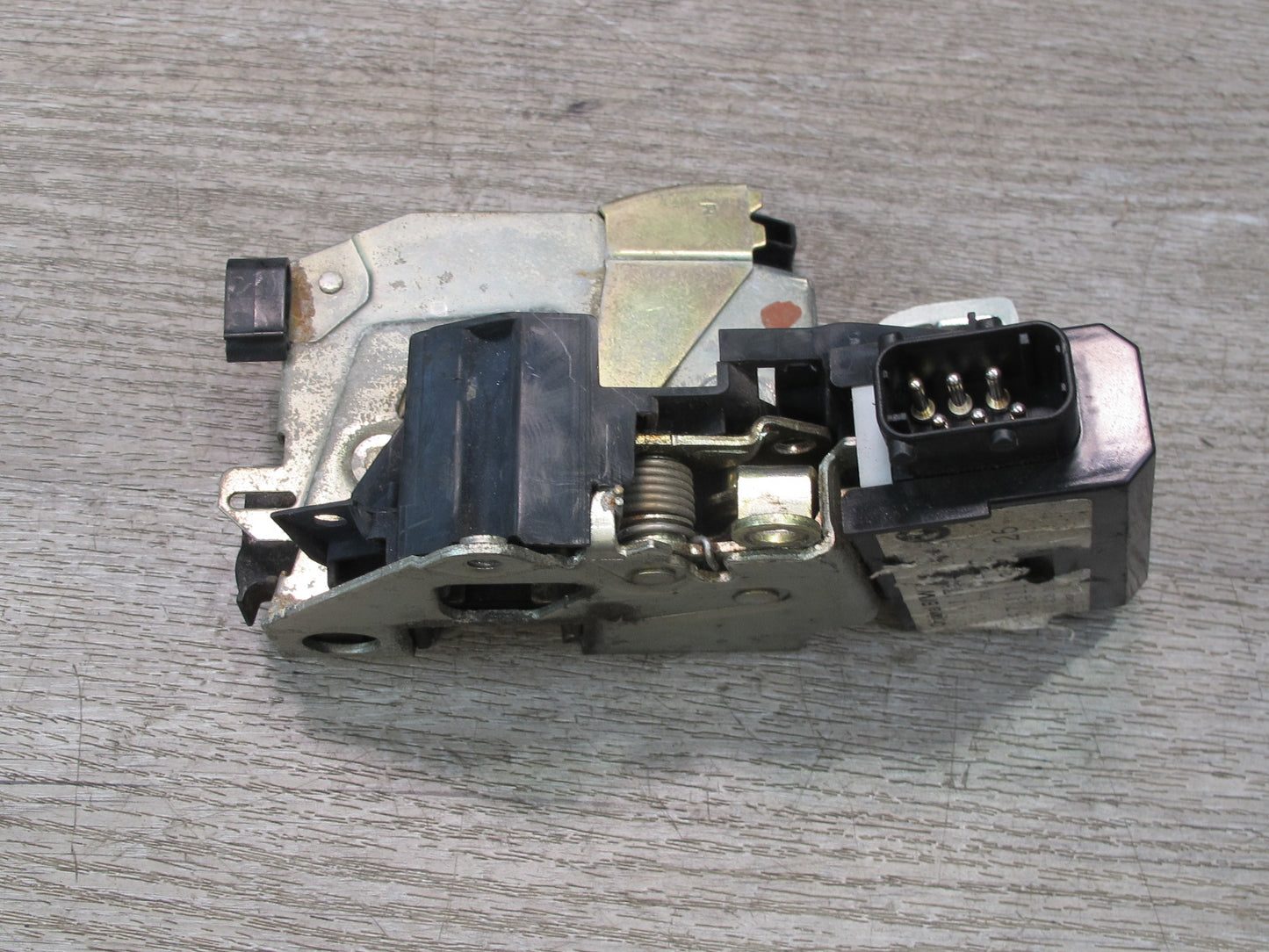 94-99 BMW E36 Coupe Convertible Right Passenger Door Lock Latch Actuator OEM