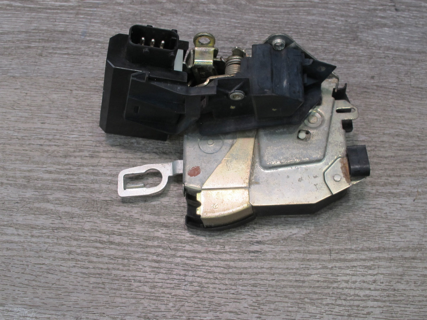 94-99 BMW E36 Coupe Convertible Right Passenger Door Lock Latch Actuator OEM
