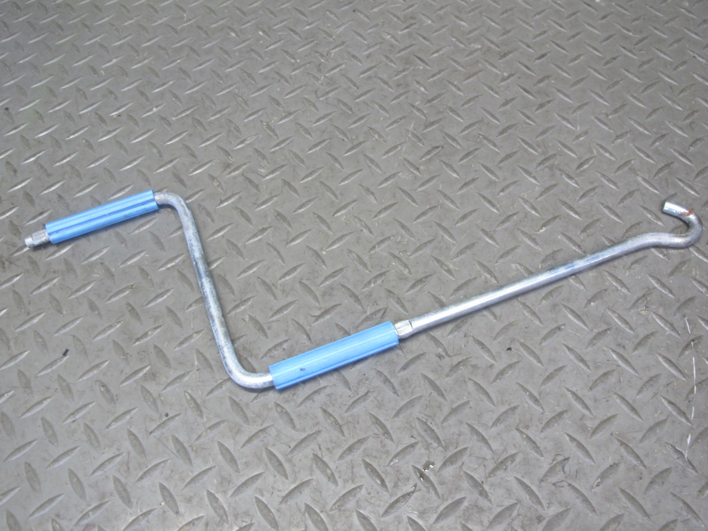86-92 Toyota Supra MK3 MA70L Emergency Spare Tire Lift Jack w Handle OEM