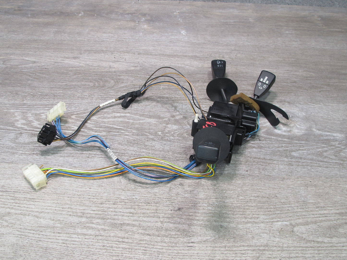 96-99 BMW E36 3-SERIES Steering Column Wiper Cruise Turn Signal Switch OEM