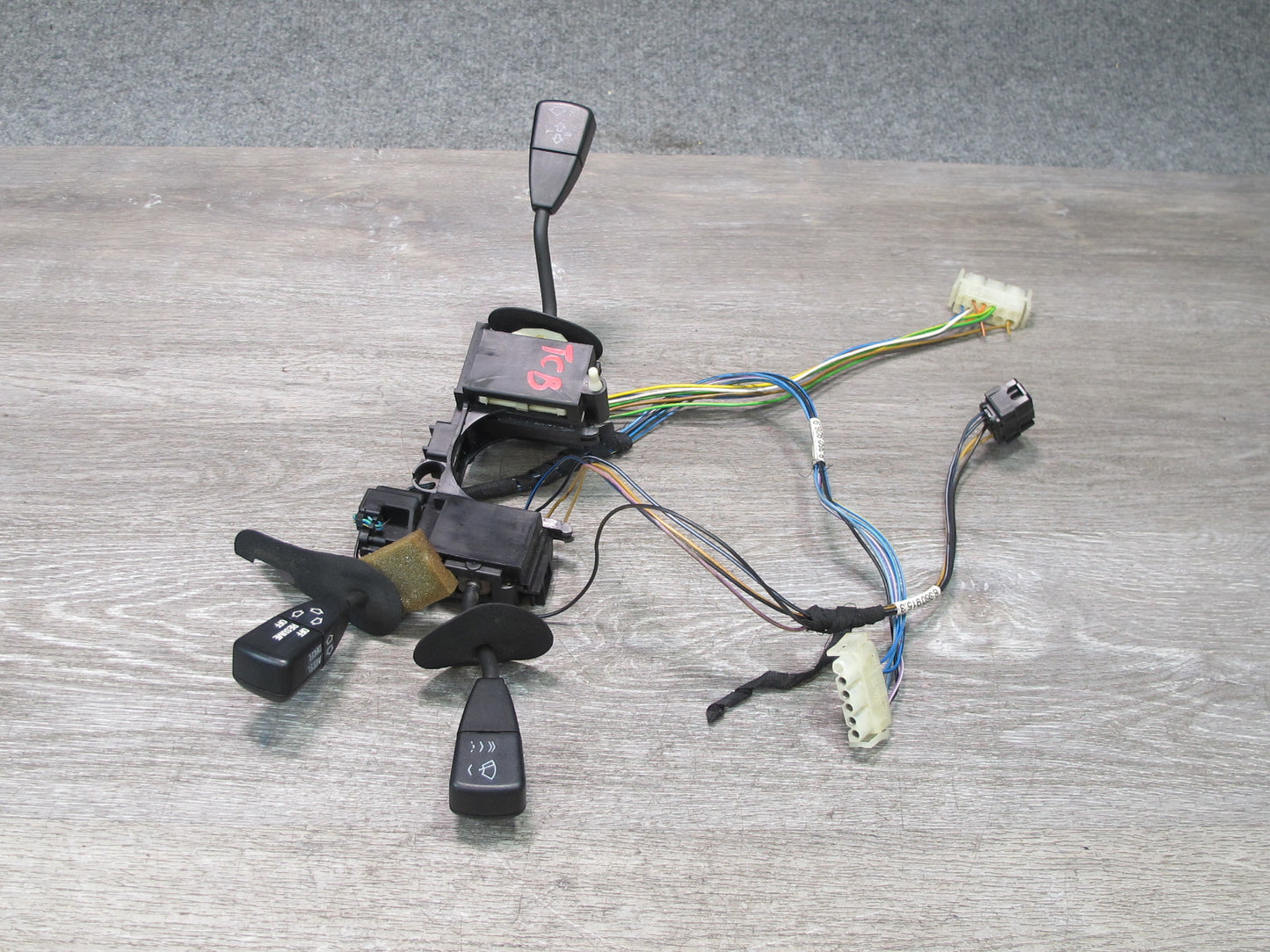 96-99 BMW E36 3-SERIES Steering Column Wiper Cruise Turn Signal Switch OEM