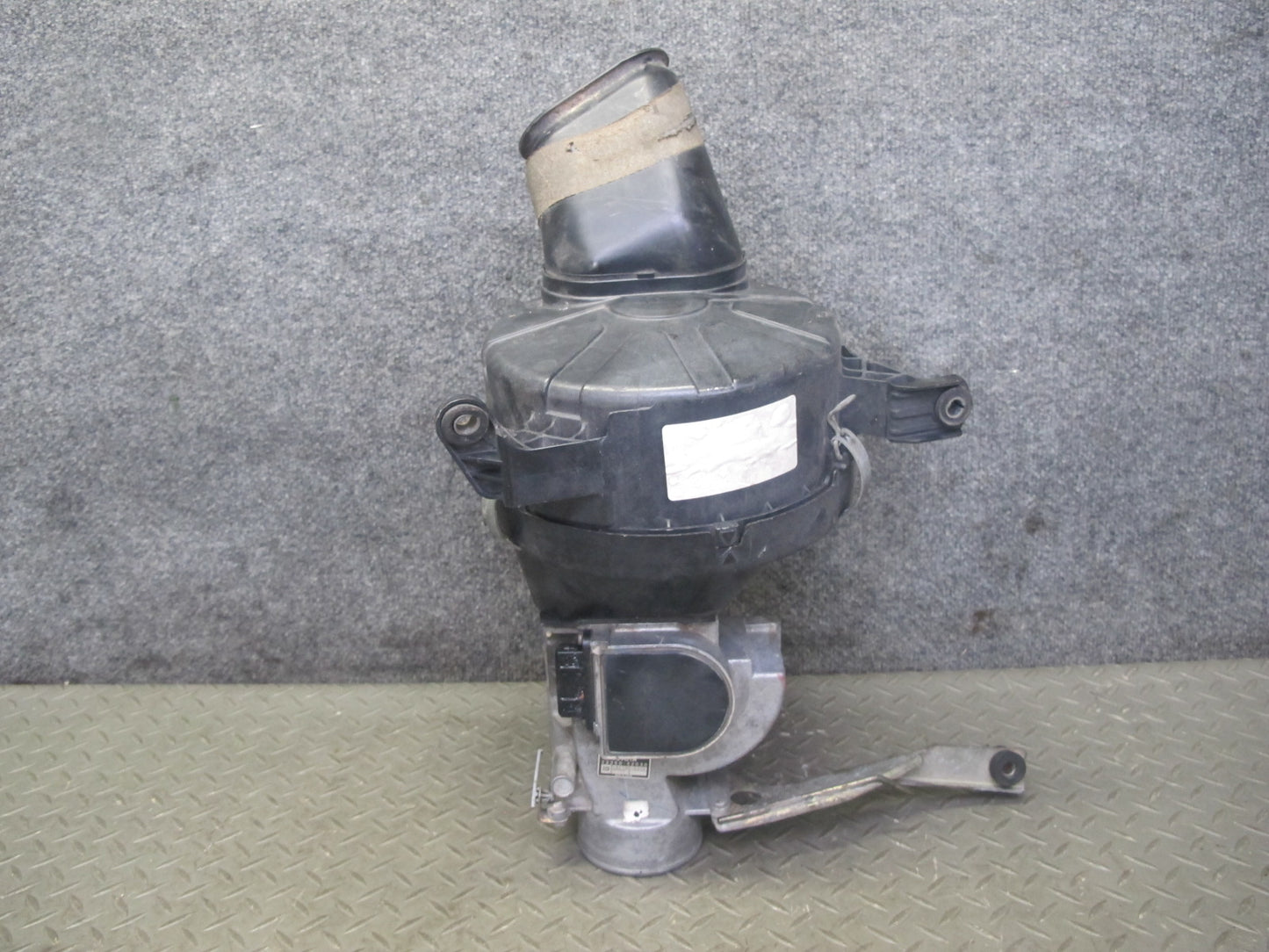 86-92 Toyota Supra MK3 NON Turbo Air Intake Cleaner Filter Box w MAF Sensor OEM