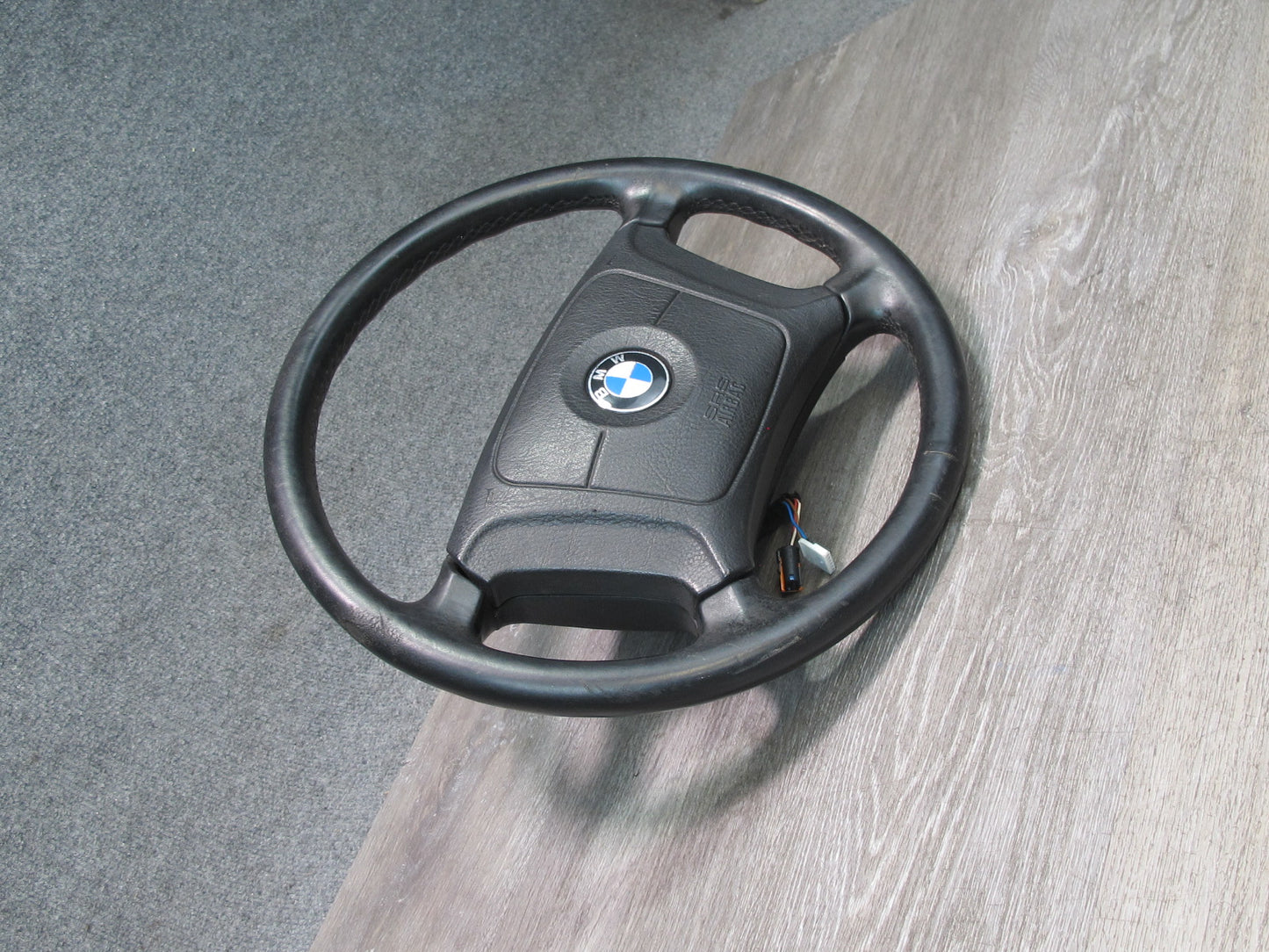 98-00 BMW E36 3-SERIES CONVERTIBLE FRONT LEFT DRIVER SIDE STEERING WHEEL SRS AIRBAG OEM
