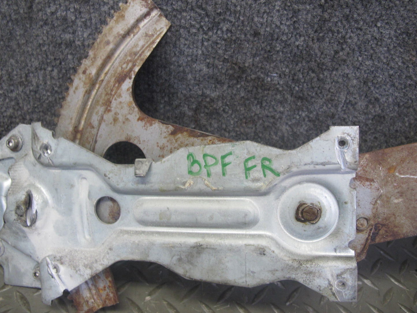 95-02 Pontiac Firebird Right Passenger Door Window Regulator w Motor OEM