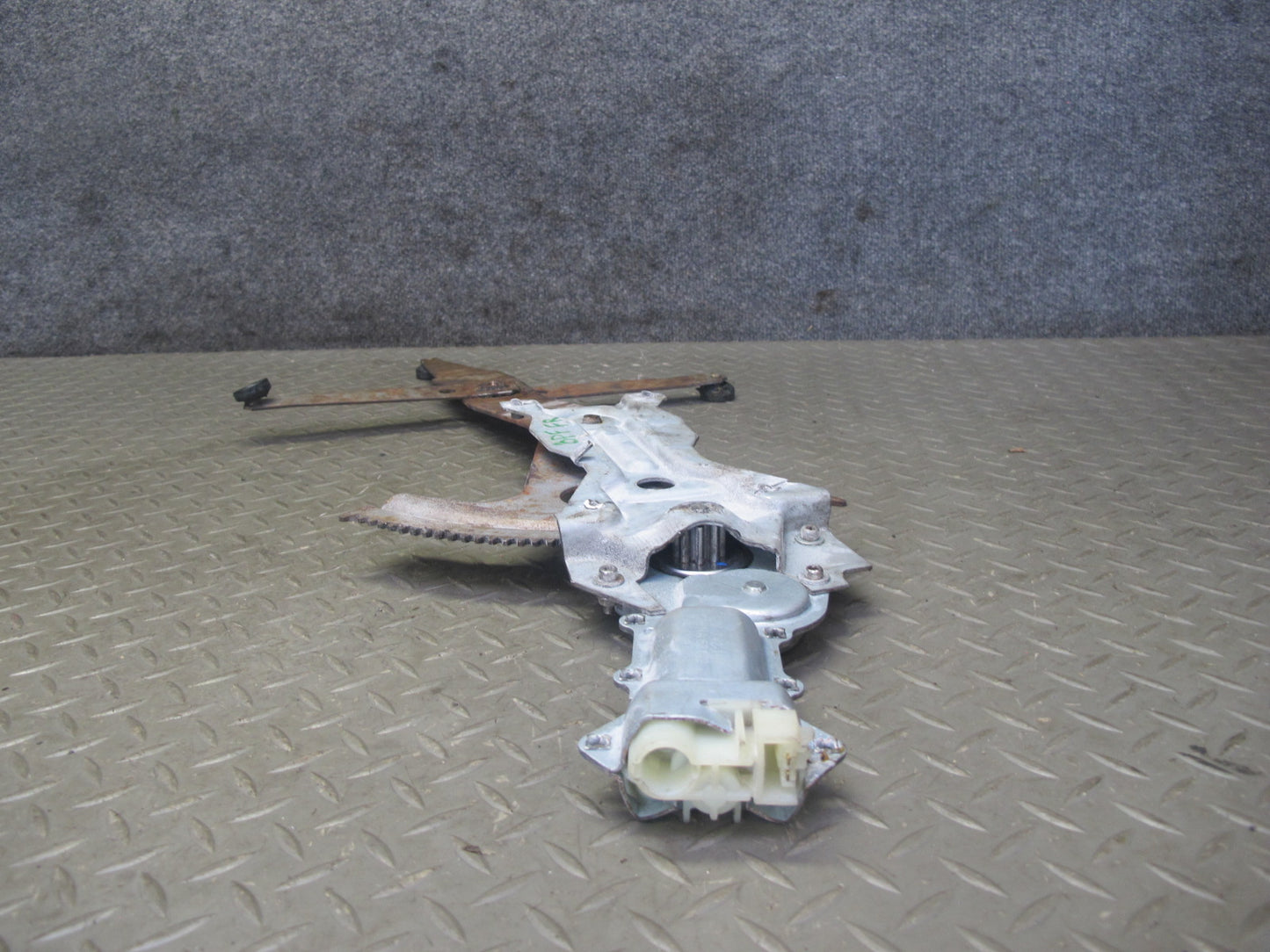 95-02 Pontiac Firebird Right Passenger Door Window Regulator w Motor OEM