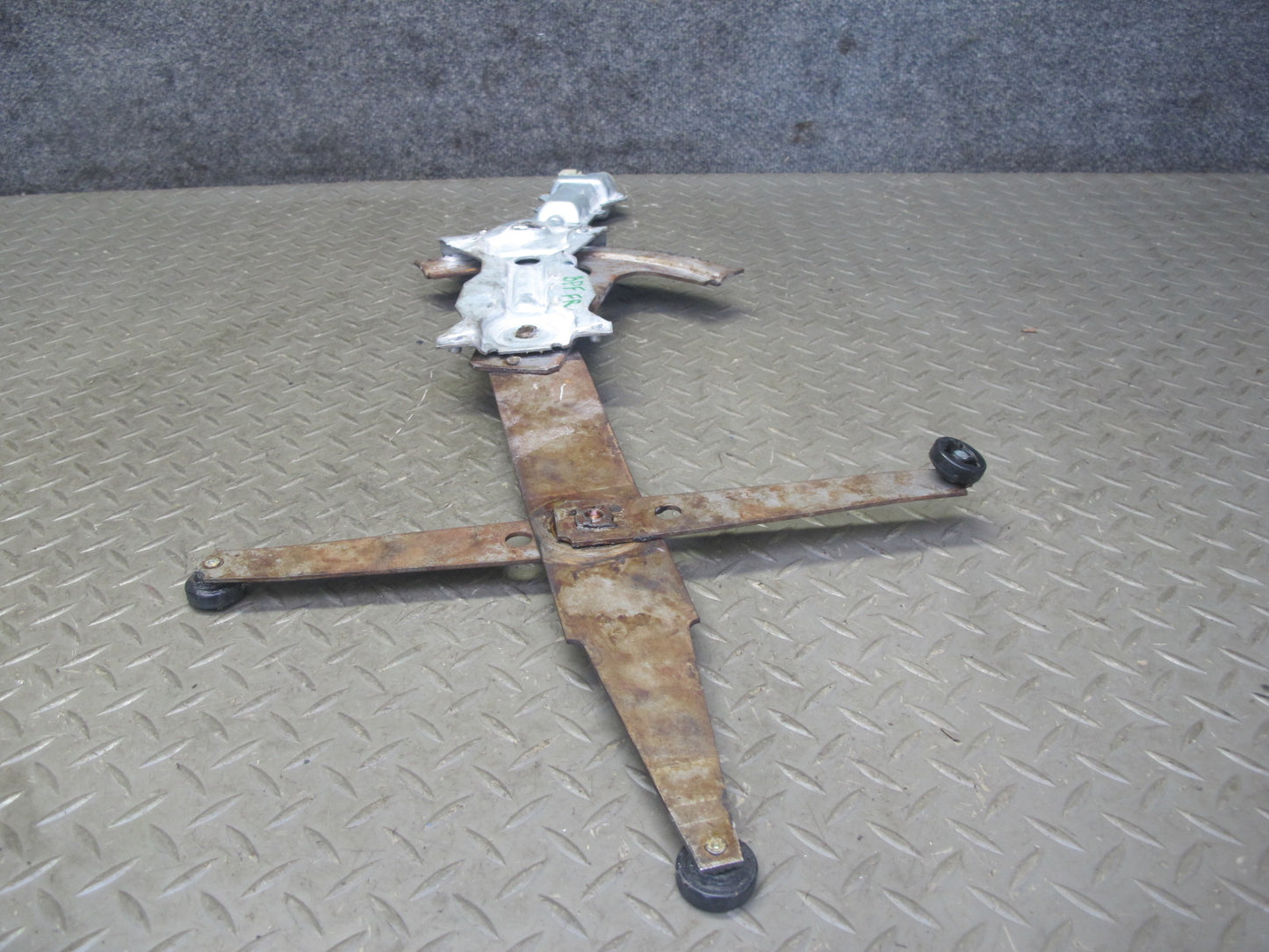 95-02 Pontiac Firebird Right Passenger Door Window Regulator w Motor OEM