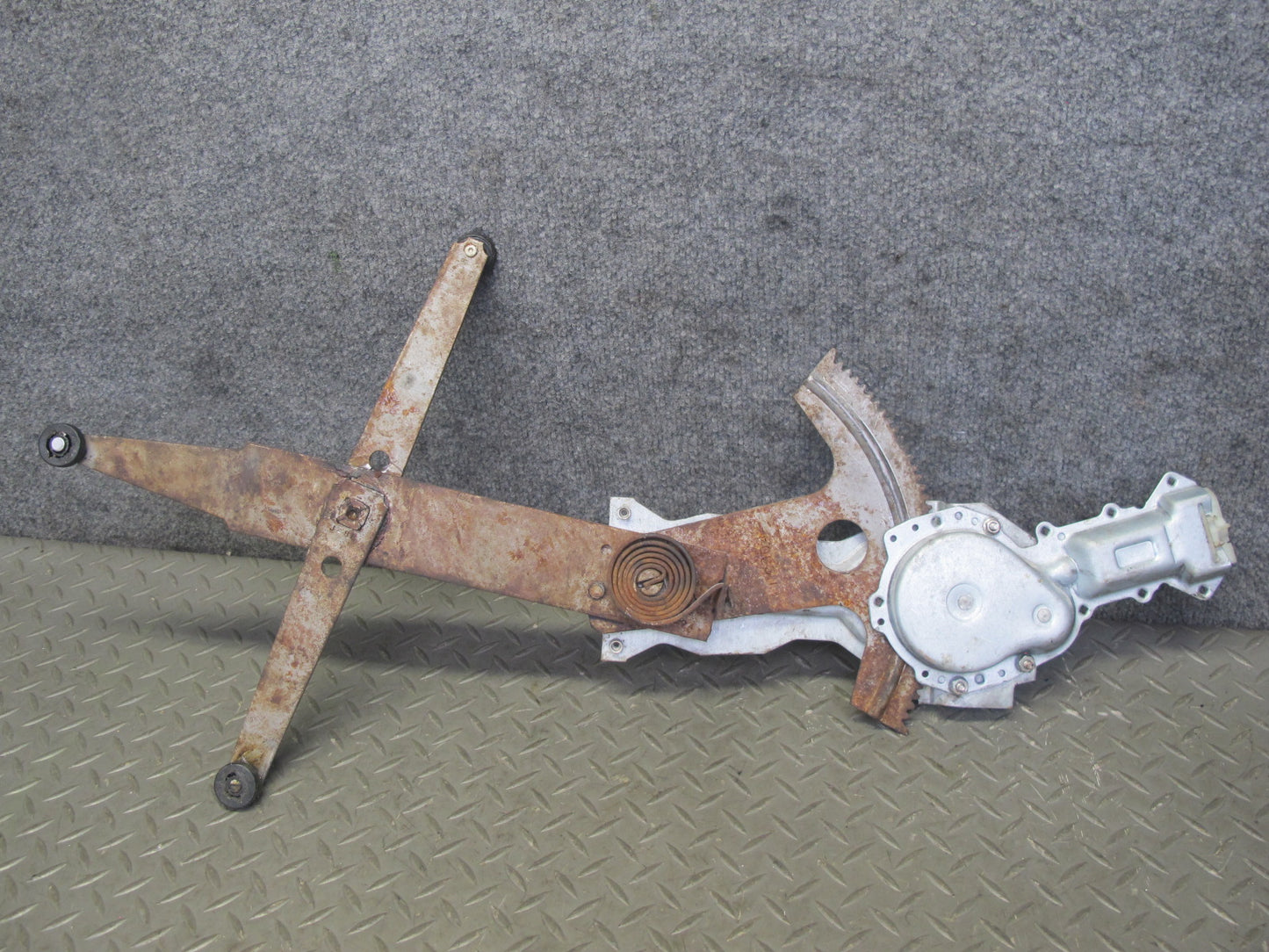 95-02 Pontiac Firebird Right Passenger Door Window Regulator w Motor OEM