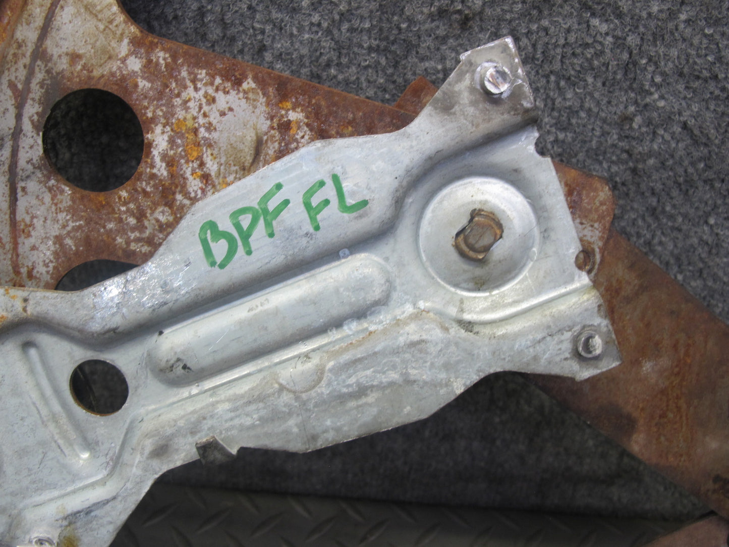 95-02 Pontiac Firebird Left Driver Door Window Regulator w Motor OEM