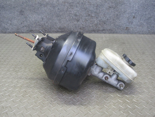 98-02 Pontiac Firebird 5.7L Brake Master Cylinder Booster Fluid Reservoir OEM