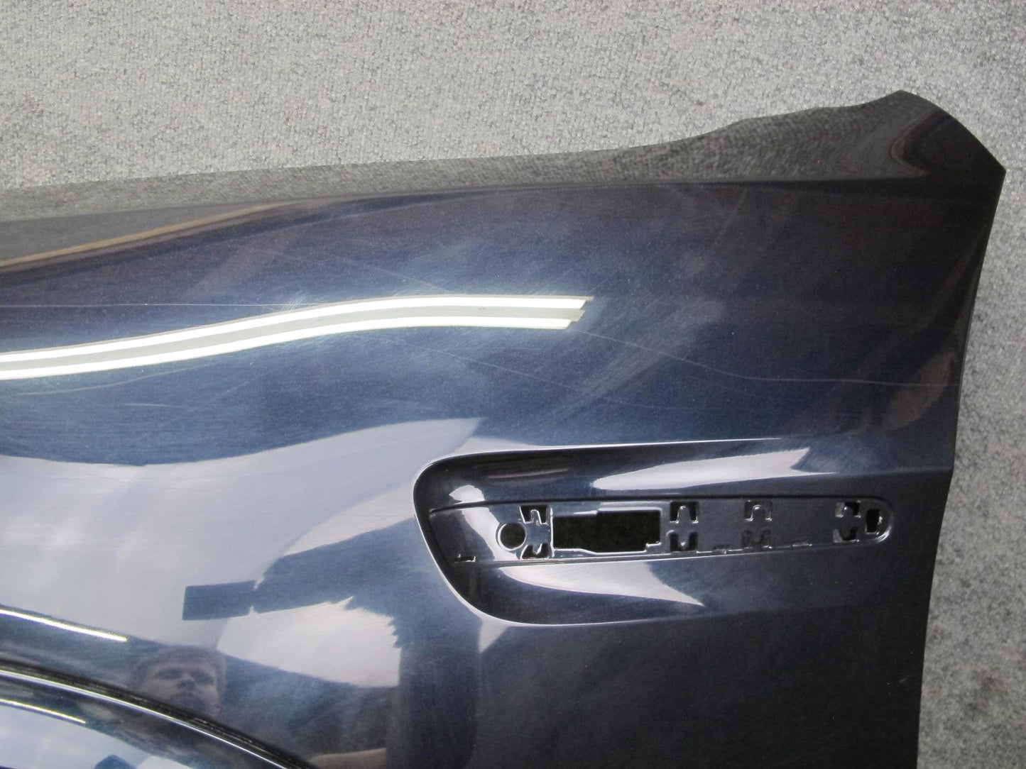 2011-2013 BMW E70 X5M Front Left Fender Shell Panel Cover