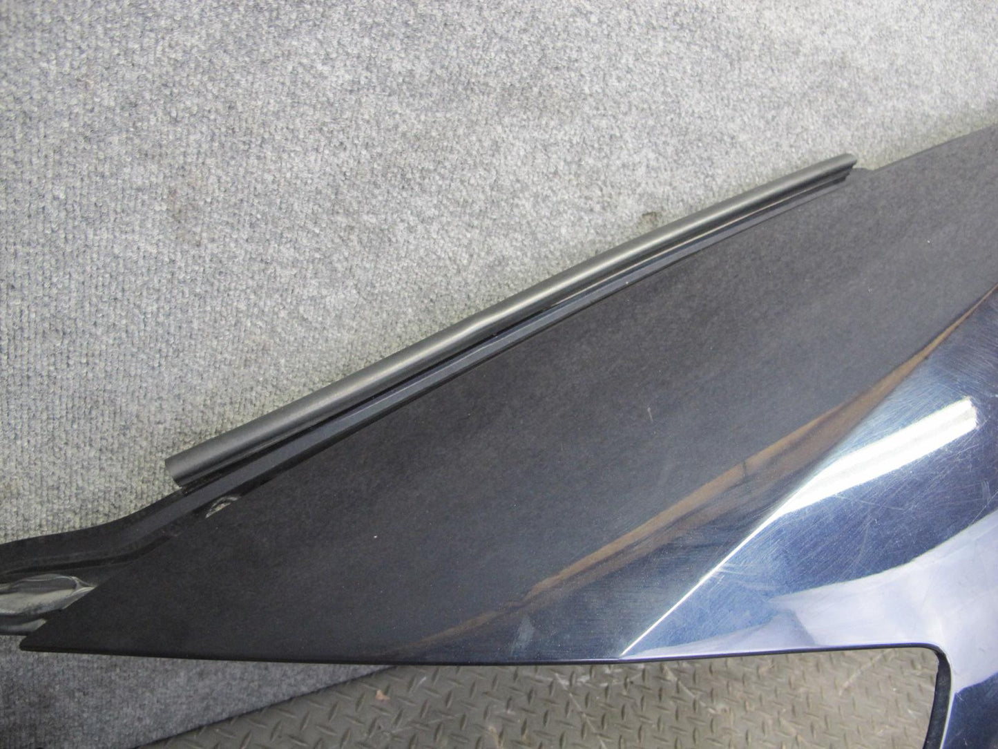 2011-2013 BMW E70 X5M Front Left Fender Shell Panel Cover