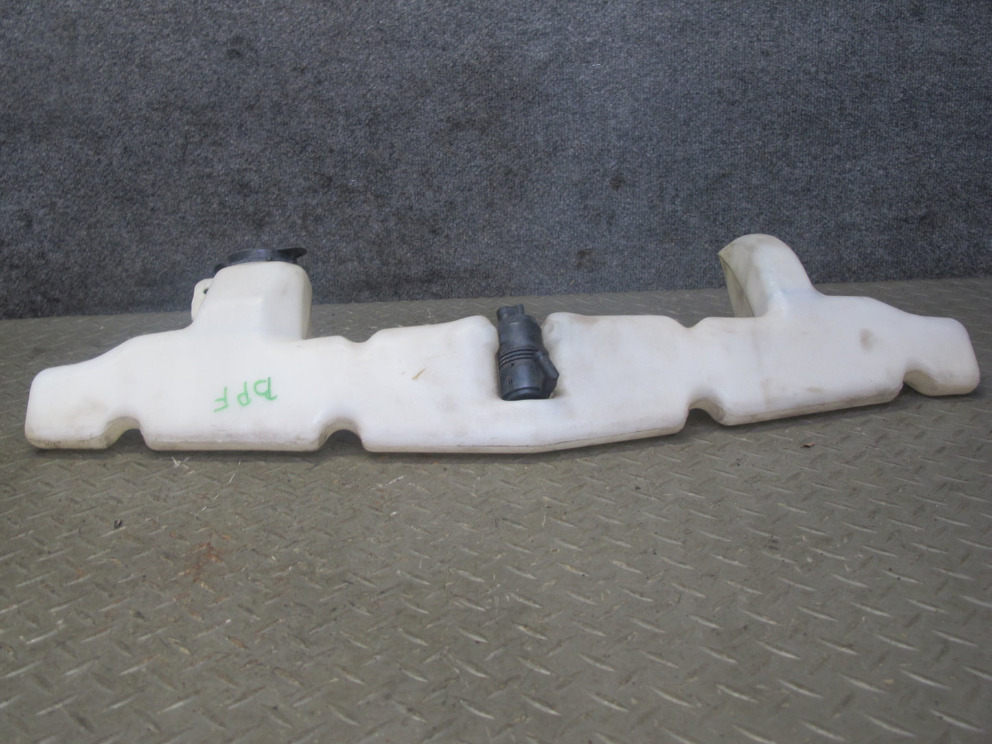 93-02 Pontiac Firebird Camaro Windshield Washer Reservoir Tank w Pump OEM