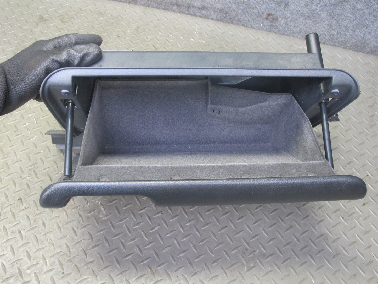 2002-2004 Porsche Boxster 986 Dash Glove Box Door Storage Compartment Black
