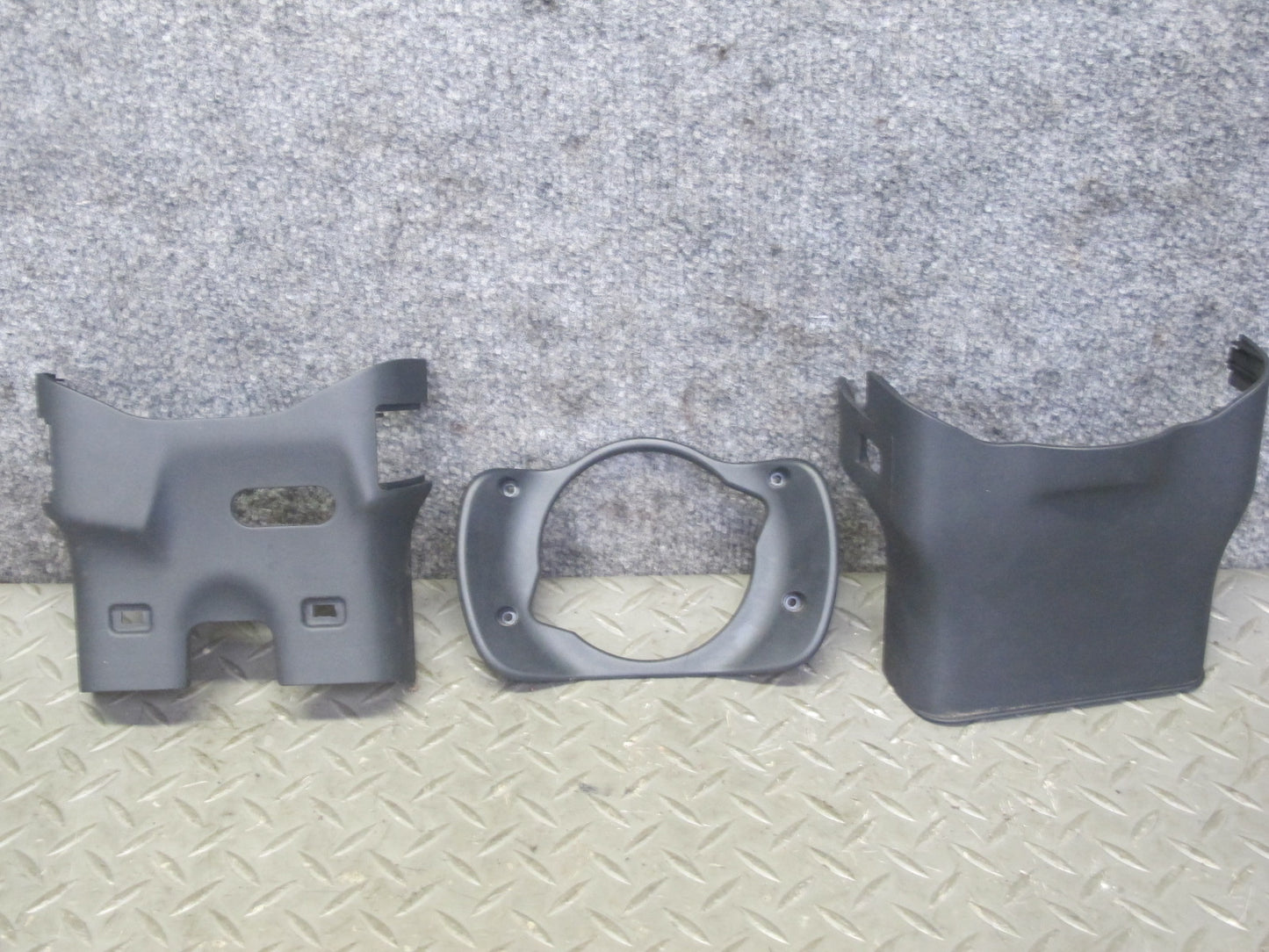 1997-2004 Porsche Boxster 986 Dashboard Steering Column Trim Cover Bezel Panel