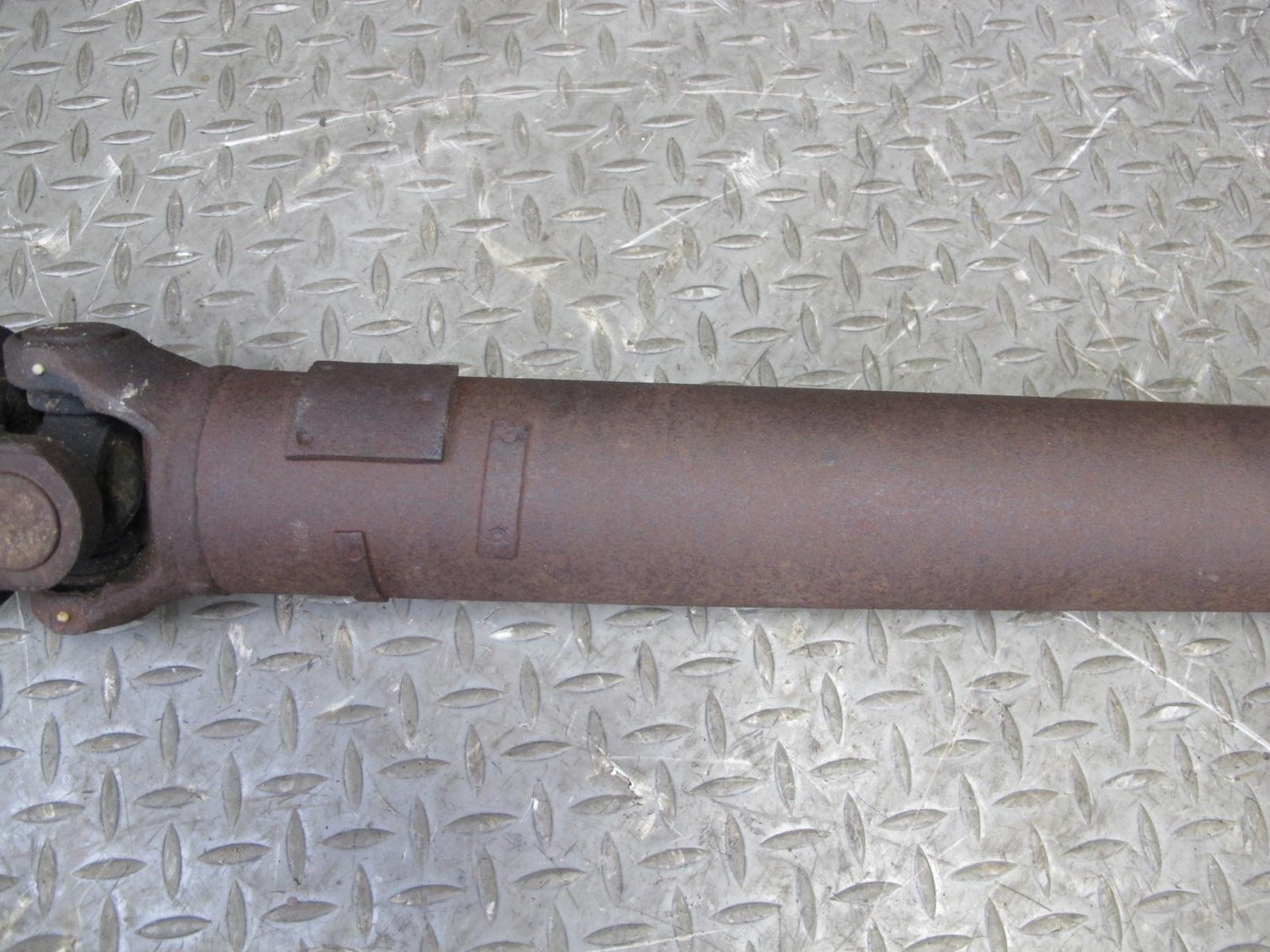 98-99 Pontiac Firebird Camaro LS1 5.7L A/T Rear Drive Shaft Driveshaft OEM