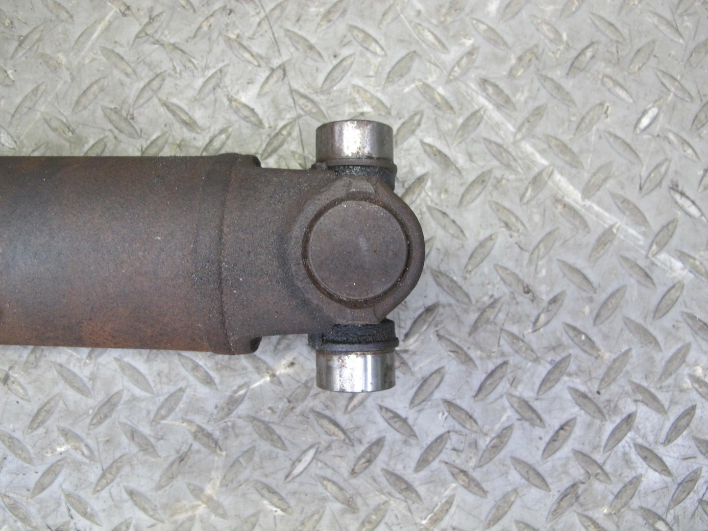 98-99 Pontiac Firebird Camaro LS1 5.7L A/T Rear Drive Shaft Driveshaft OEM