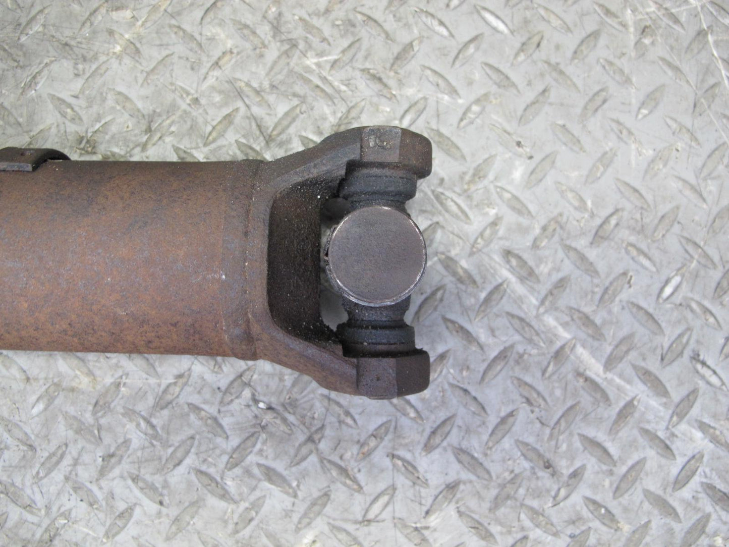 98-99 Pontiac Firebird Camaro LS1 5.7L A/T Rear Drive Shaft Driveshaft OEM