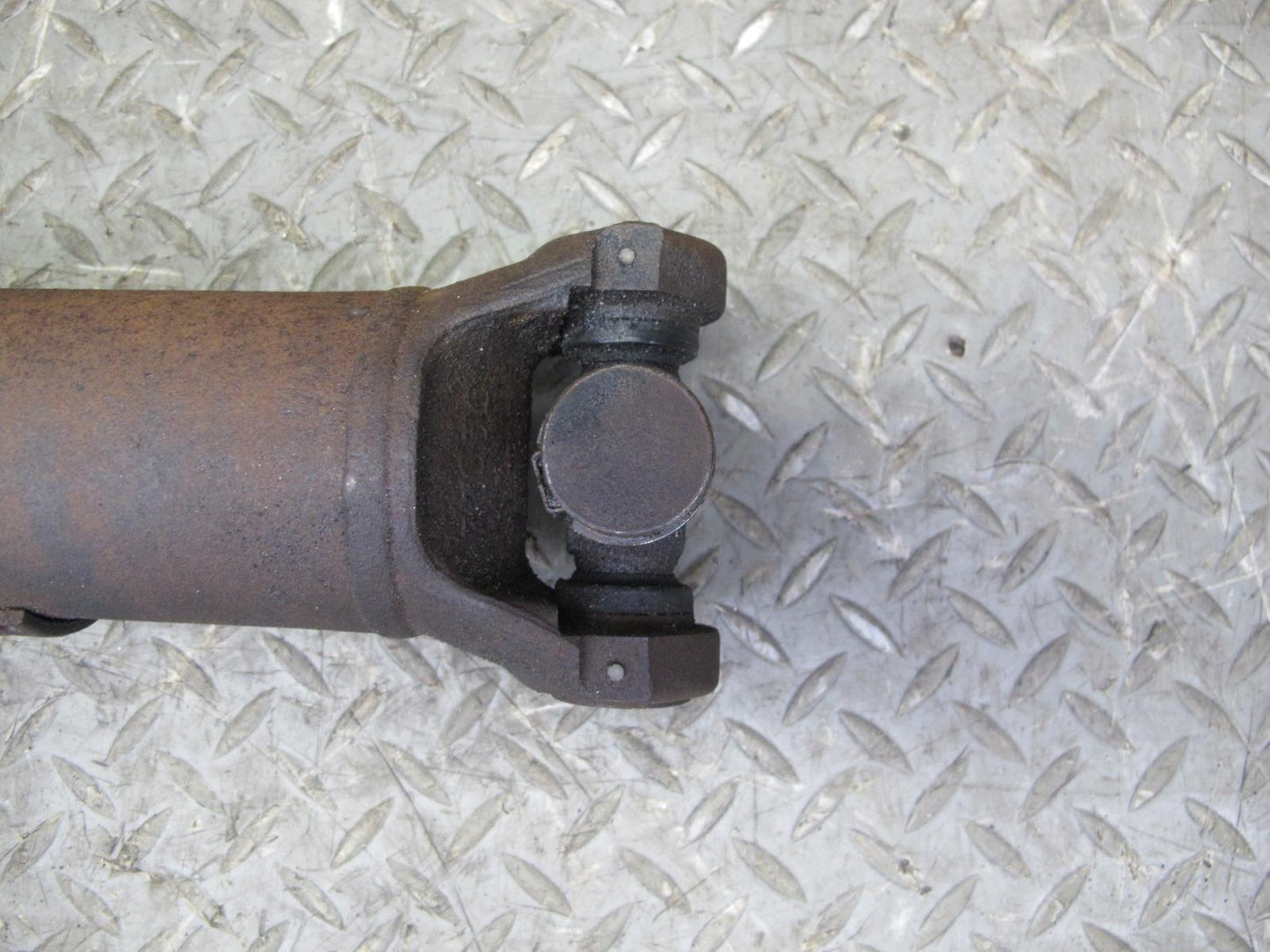 98-99 Pontiac Firebird Camaro LS1 5.7L A/T Rear Drive Shaft Driveshaft OEM