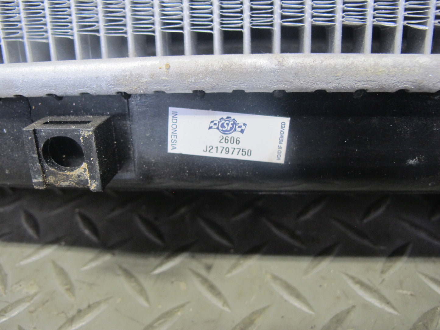 98-05 Lexus JZS160L GS400 GS300 Engine Cooling Radiator CSF 2606