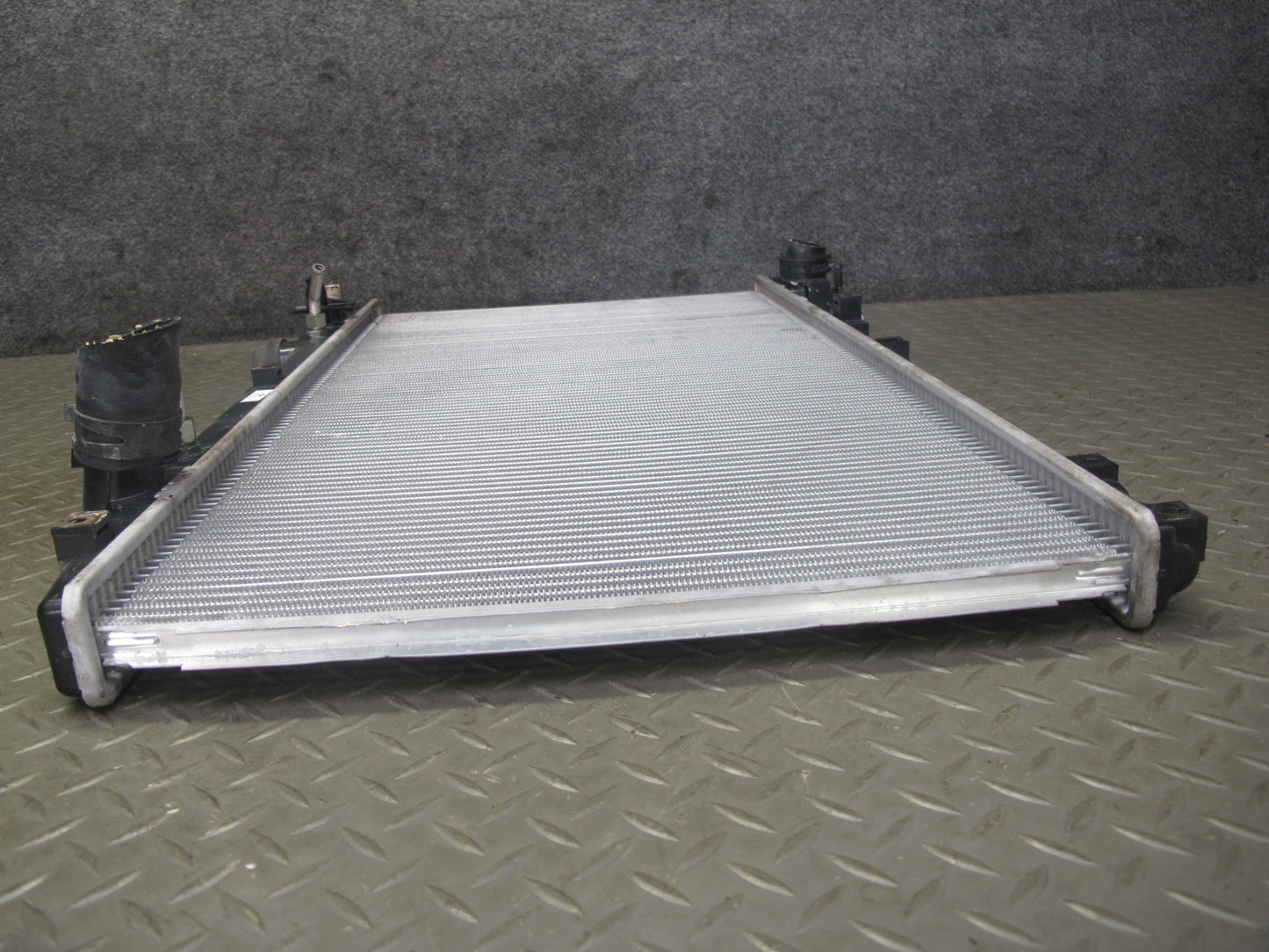 98-05 Lexus JZS160L GS400 GS300 Engine Cooling Radiator CSF 2606